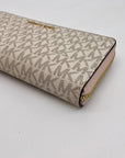 Michael Kors Jet Set Cream Continental Zip Around Wallet