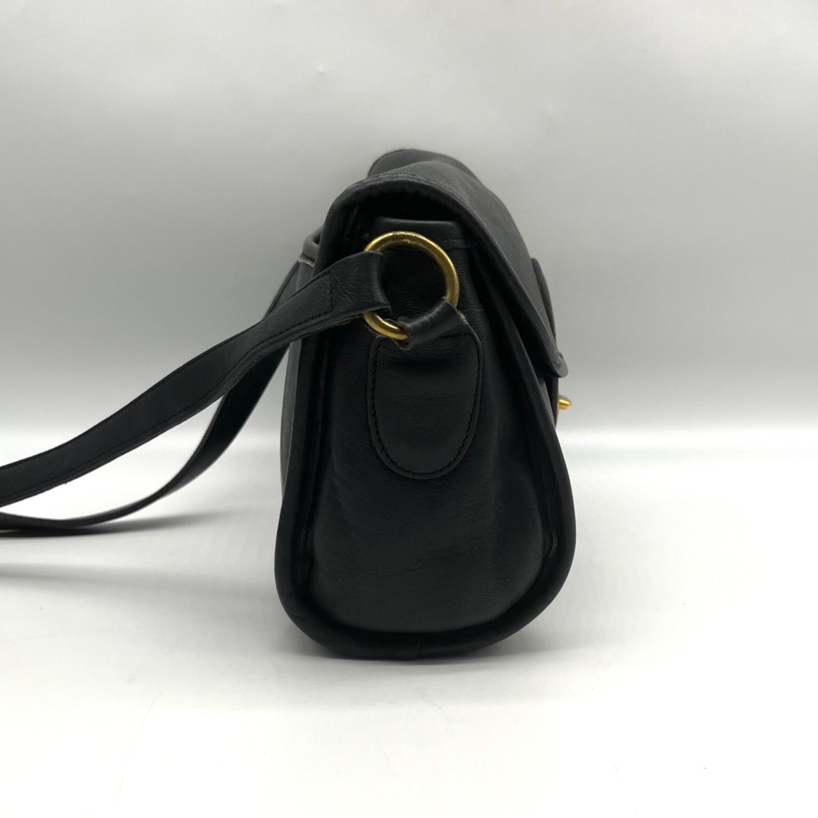 Coach Vintage Black Glovetanned Leather Devon Bag 326 – One Purse