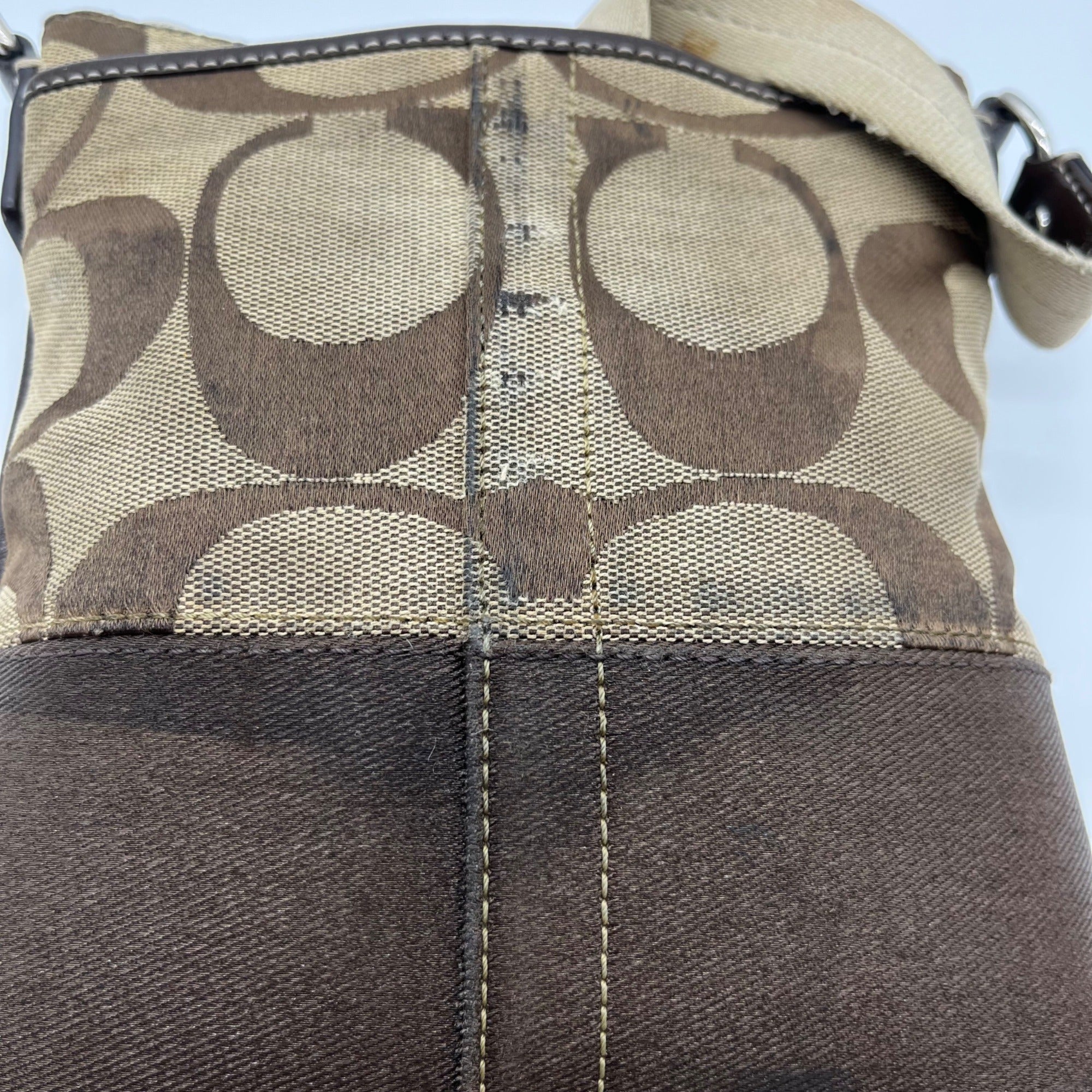Coach Signature Canvas Tan & Brown Swing Logo Crossbody Bag