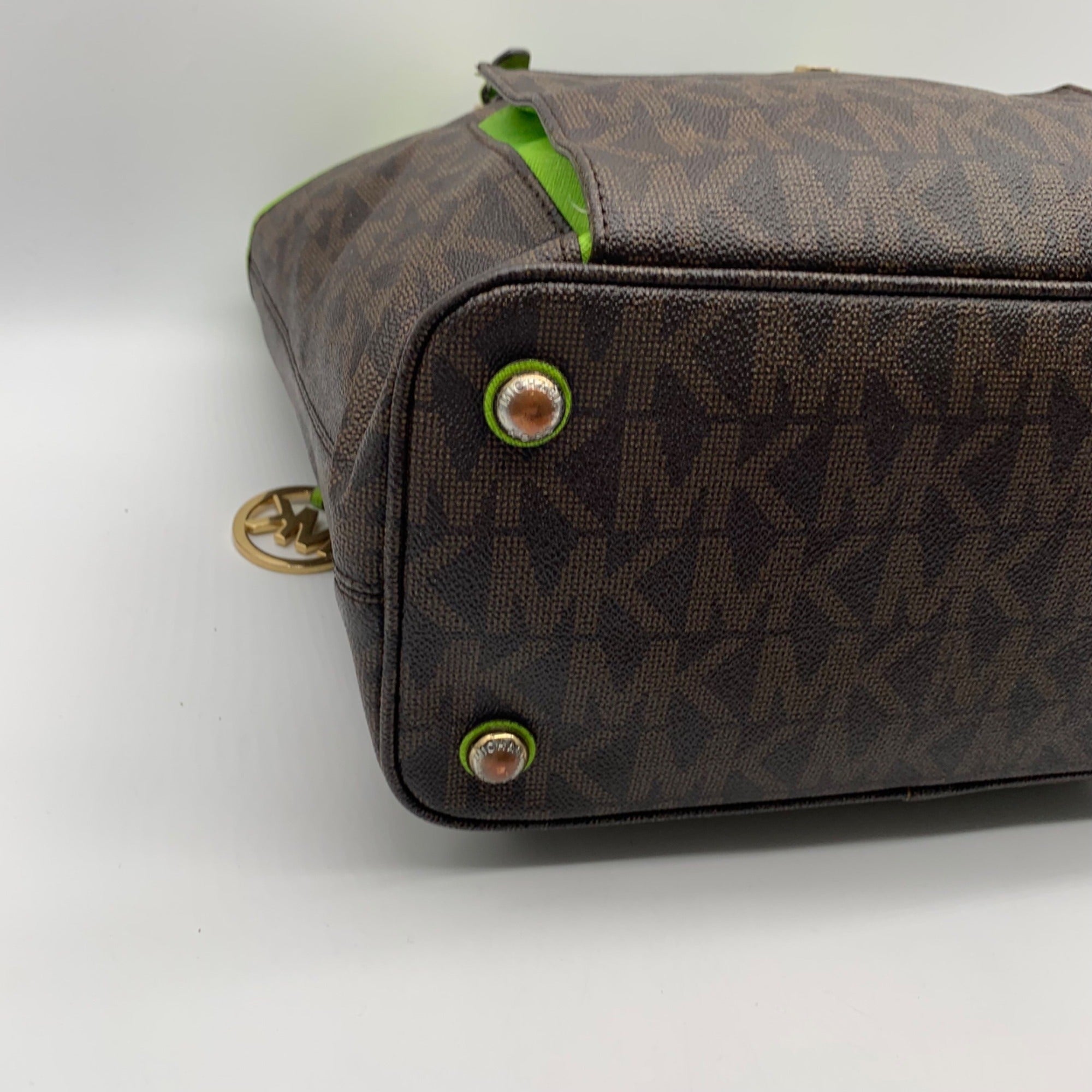 Michael Kors Jet Set Signature Canvas Snap Pocket Tote Bag