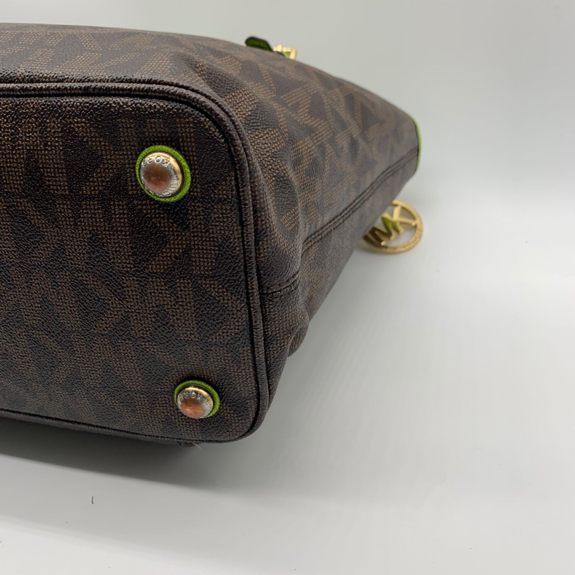 Michael Kors Jet Set Signature Canvas Snap Pocket Tote Bag
