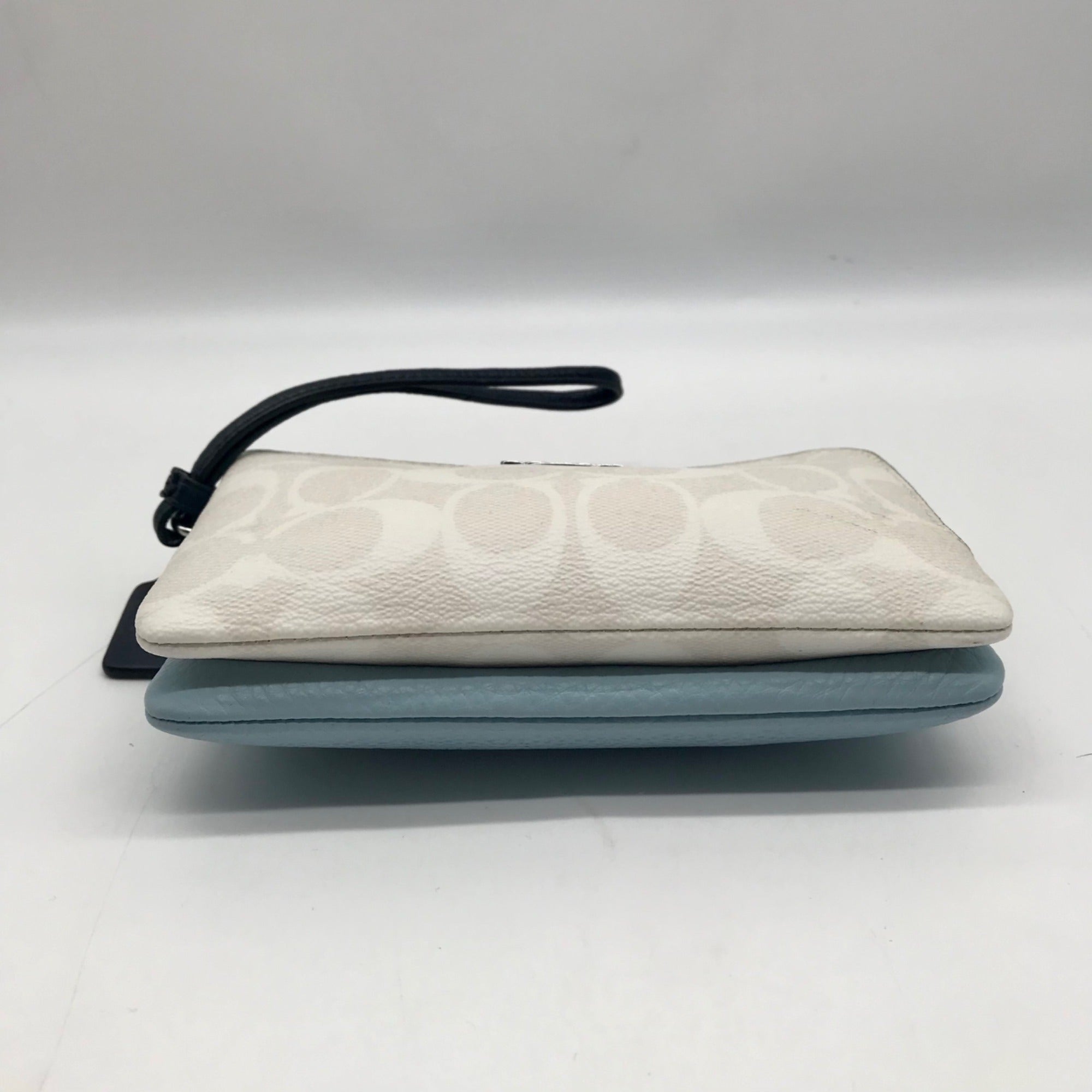 Coach White and Blue Signature Canvas Corner Zip Wristlet