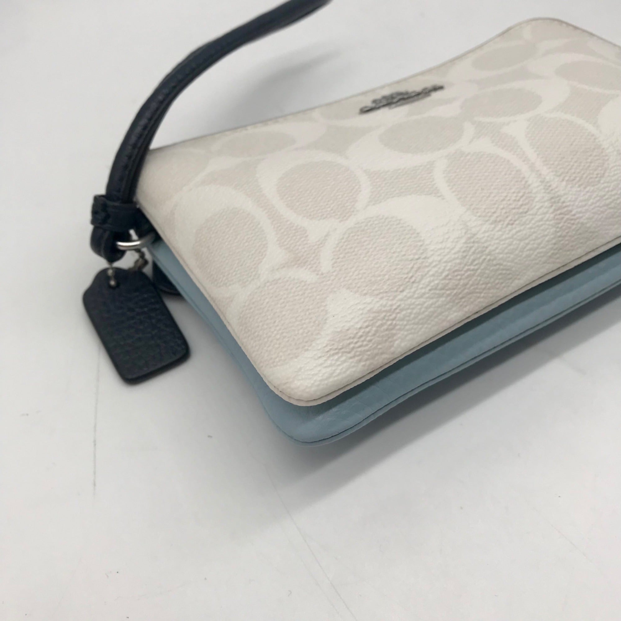 Coach White and Blue Signature Canvas Corner Zip Wristlet