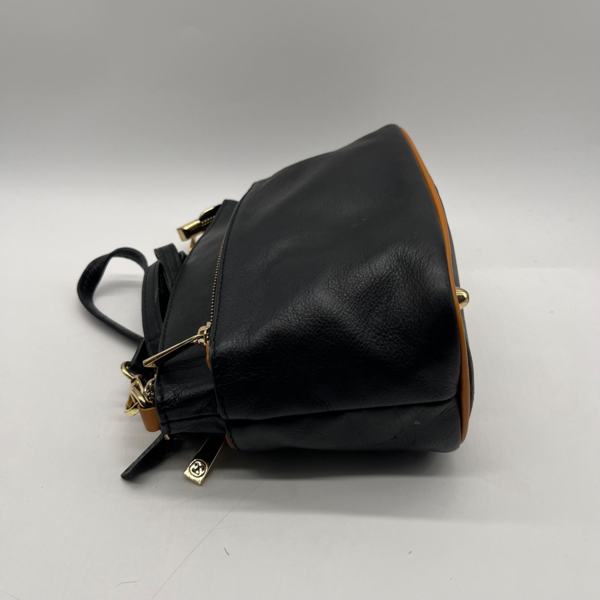 Divina Firenze Black Leather Crossbody Bag