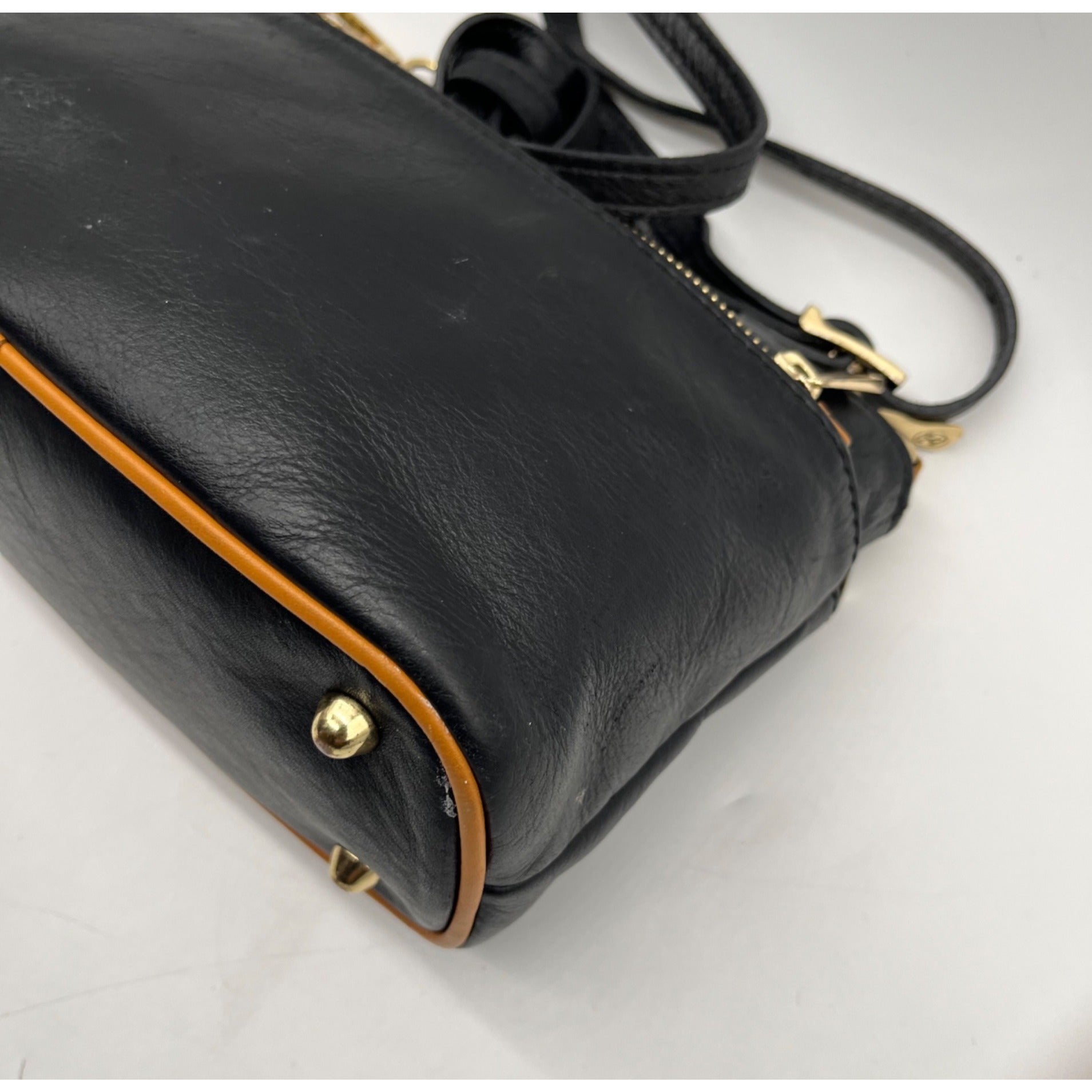 Divina Firenze Black Leather Crossbody Bag
