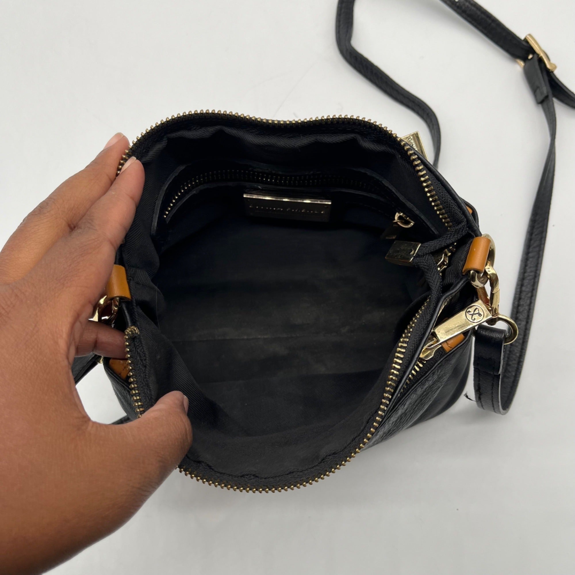 Divina Firenze Black Leather Crossbody Bag
