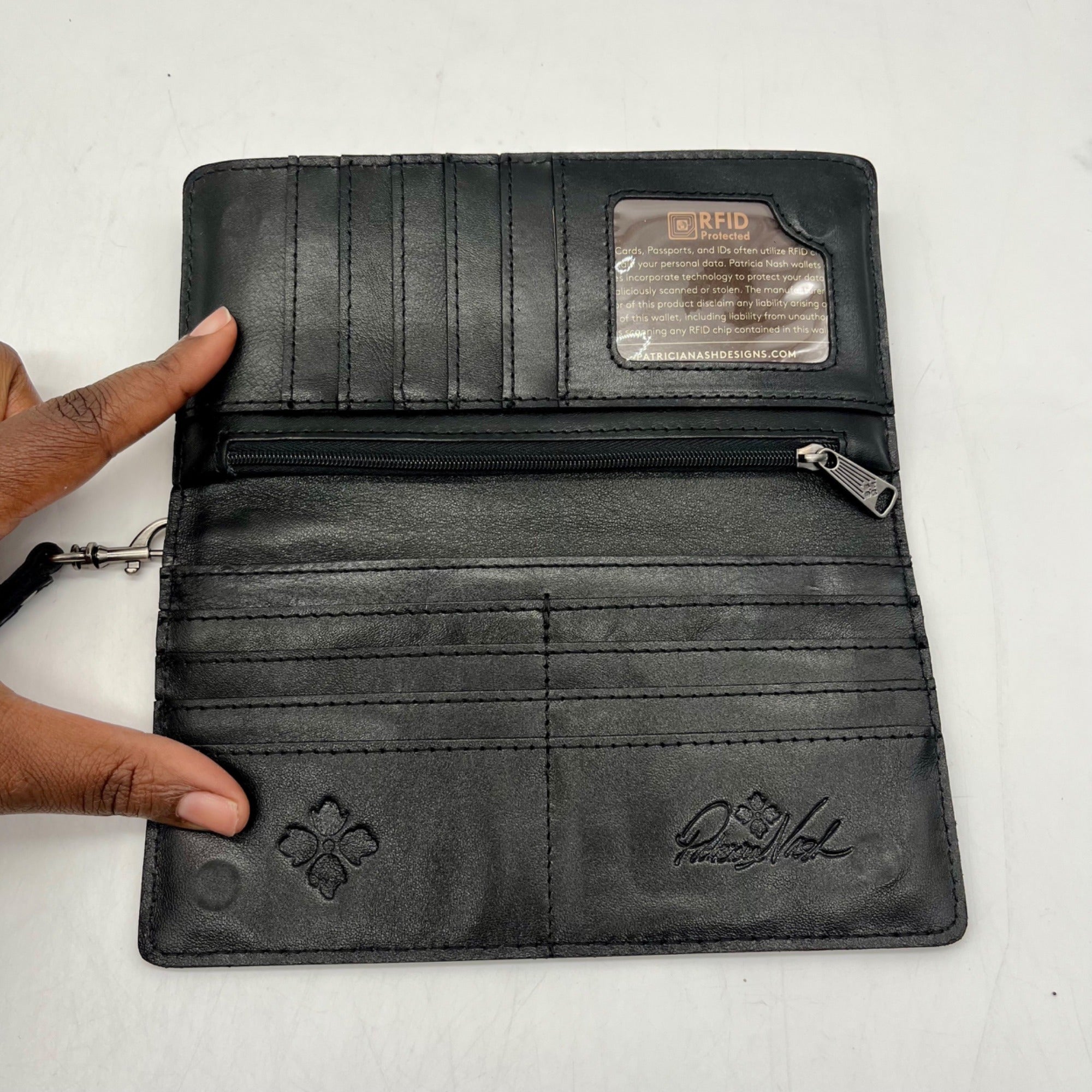 Patricia Nash Black Smooth Leather Valentina Wallet