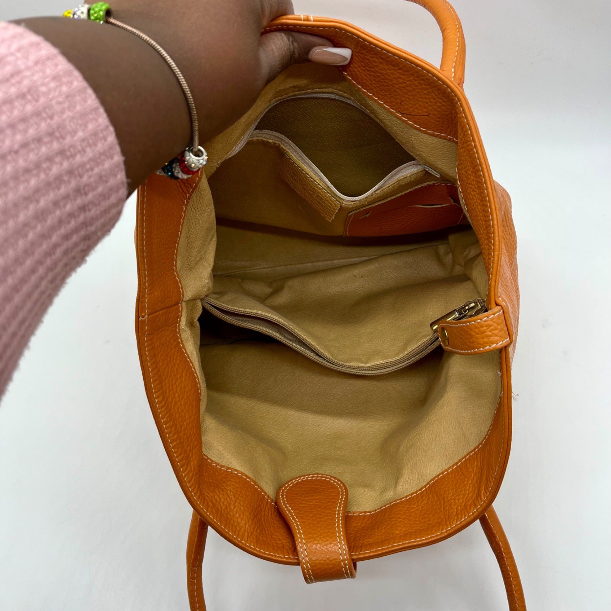 Vera Pelle Orange Pebbled Leather Shoulder Bag