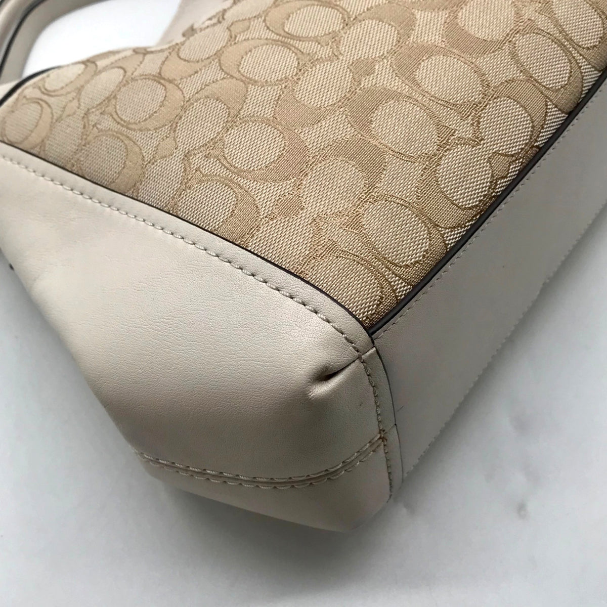 Coach Tan And White Canvas Shoulder Bag-F29548