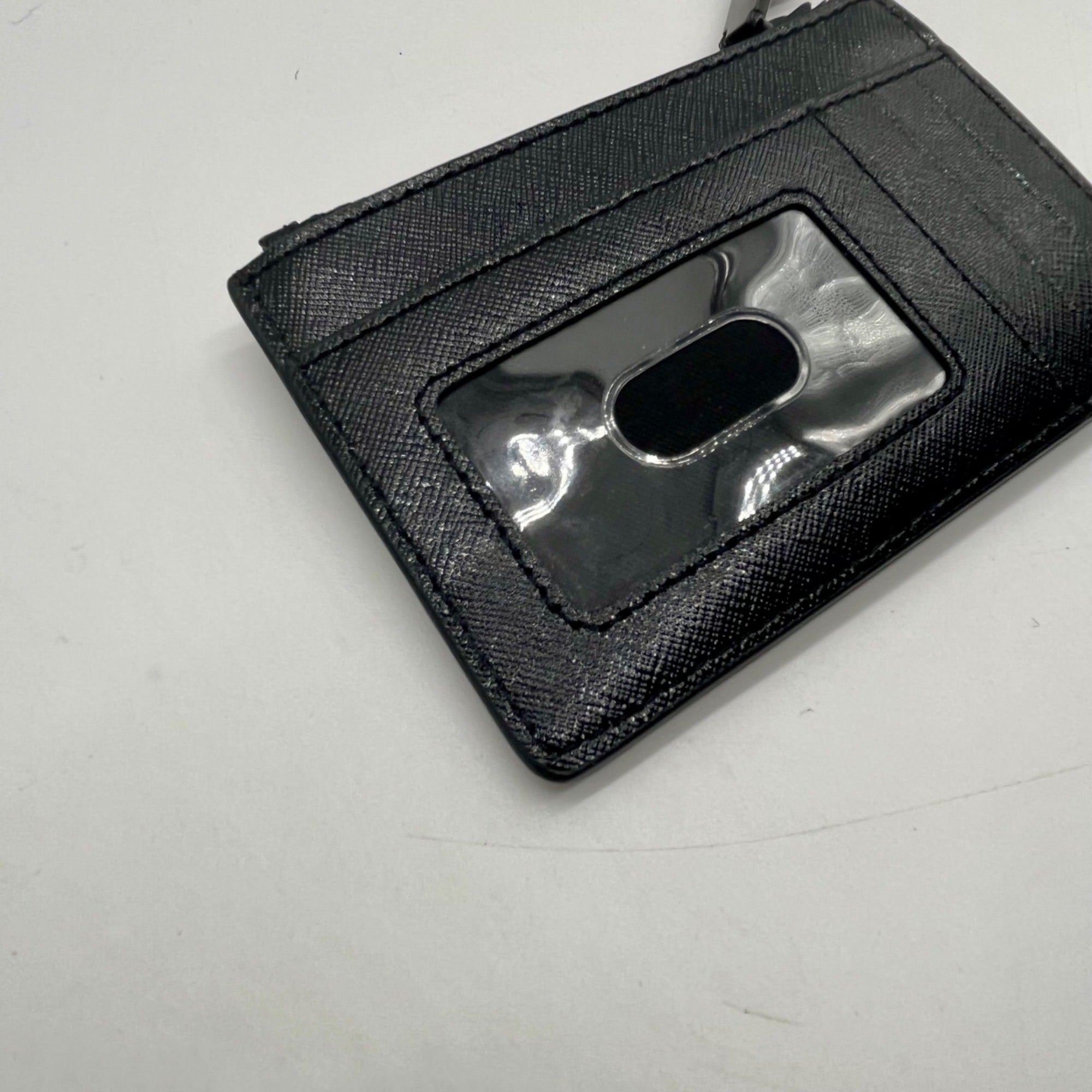 Marc Jacobs Black Saffiano Leather DTM Top Zip Multi Wallet