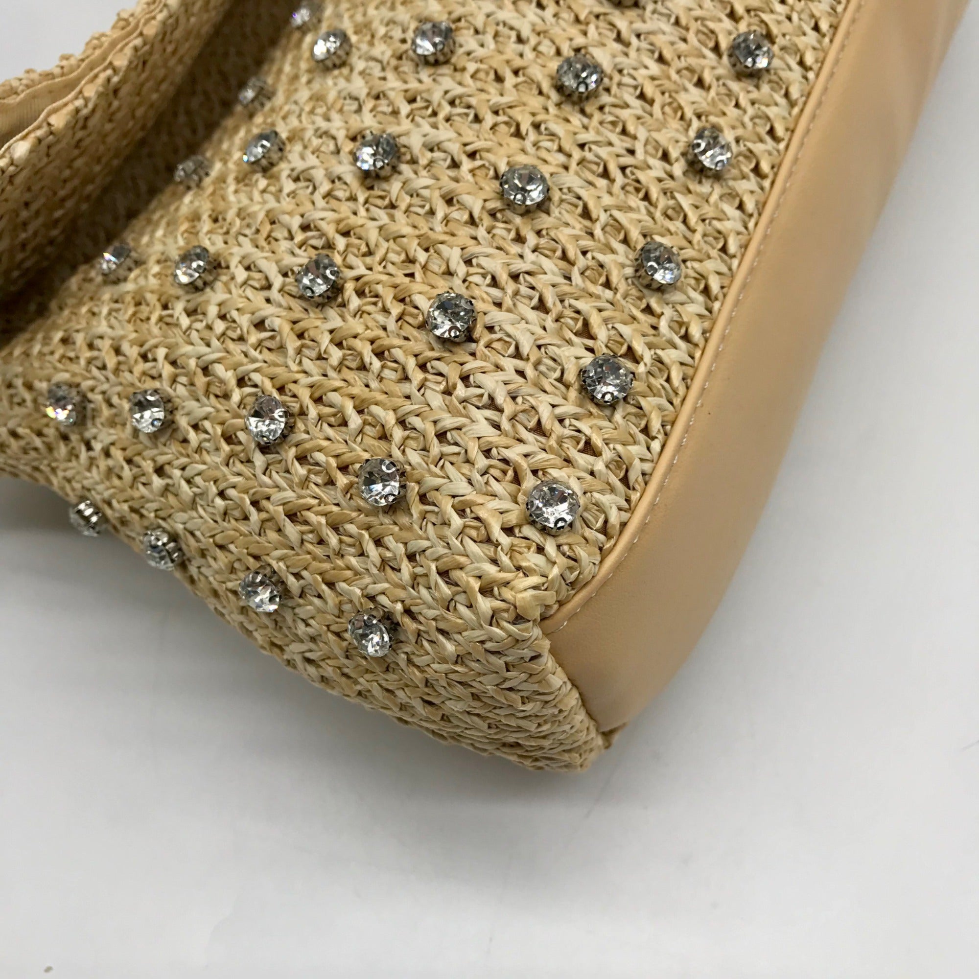 Urban Expressions Natural Marta Clutch