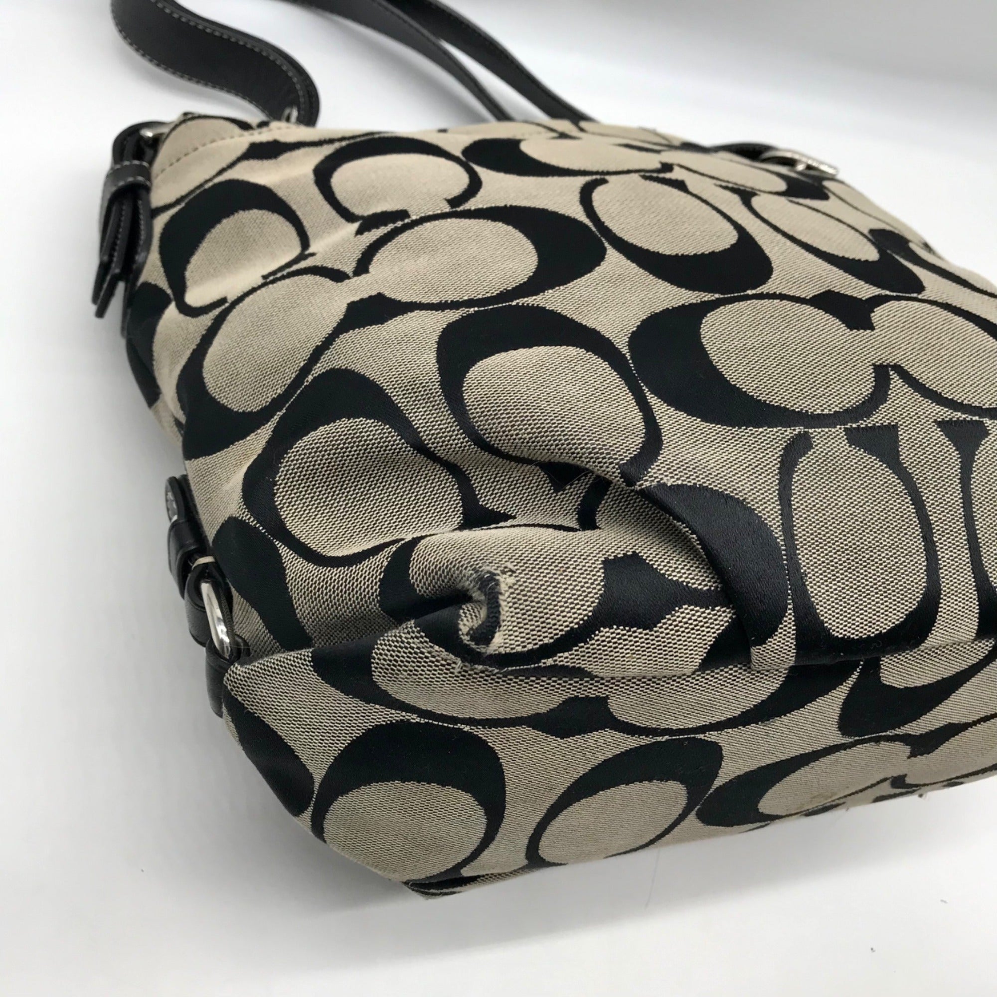 Coach Gray Signature C Jacquard Canvas Hobo Shoulder Bag F15067
