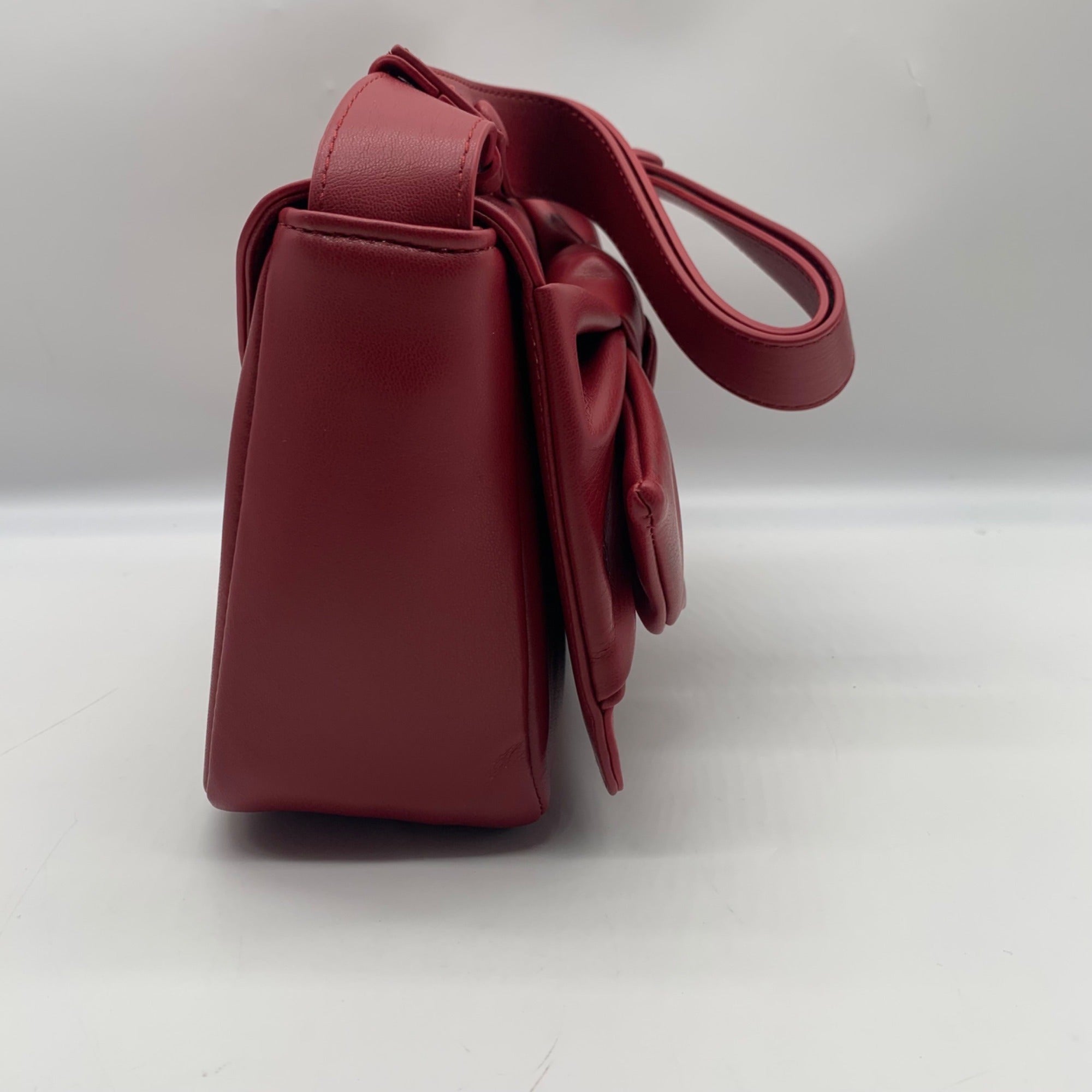 Like Dreams Red Leather Bowtie Shoulder Bag