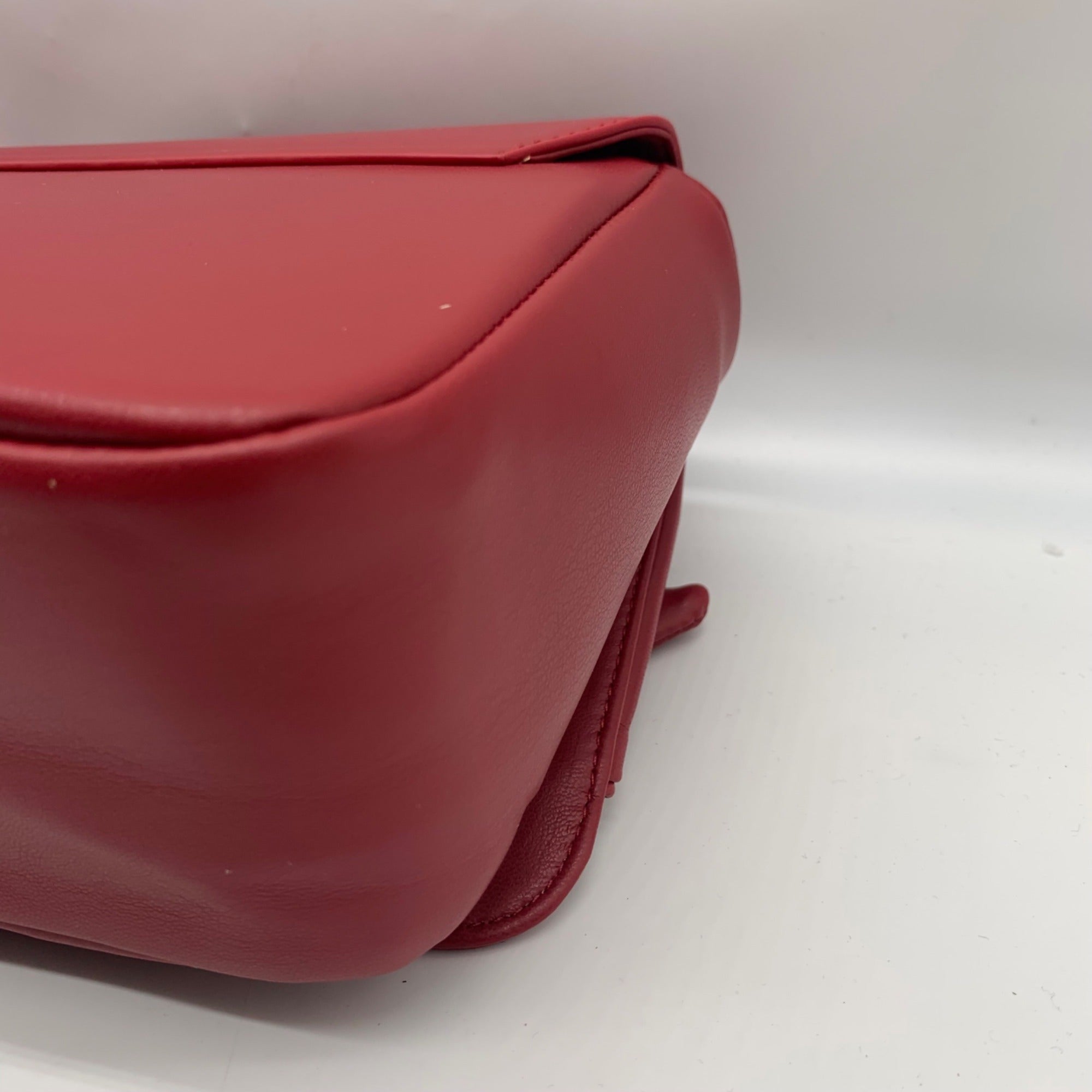 Like Dreams Red Leather Bowtie Shoulder Bag