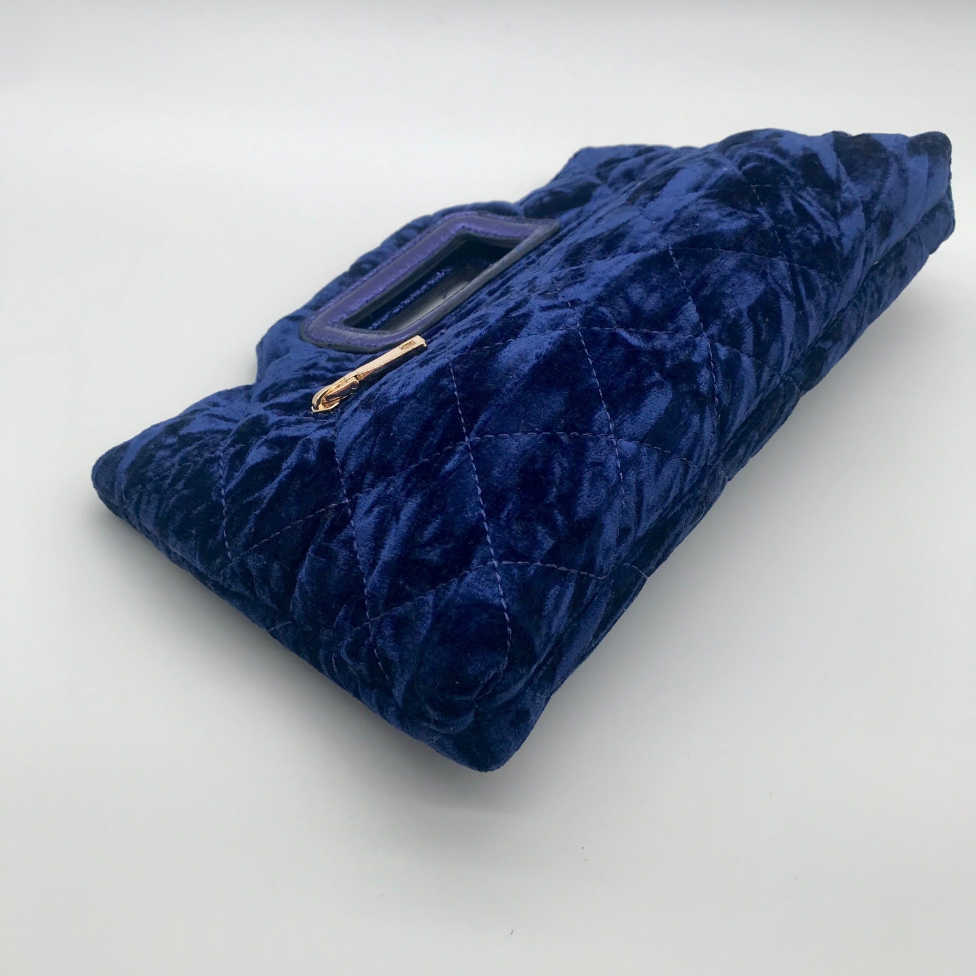 I.N.C. International Concepts Sapphire Crush Juditth Convertible Clutch