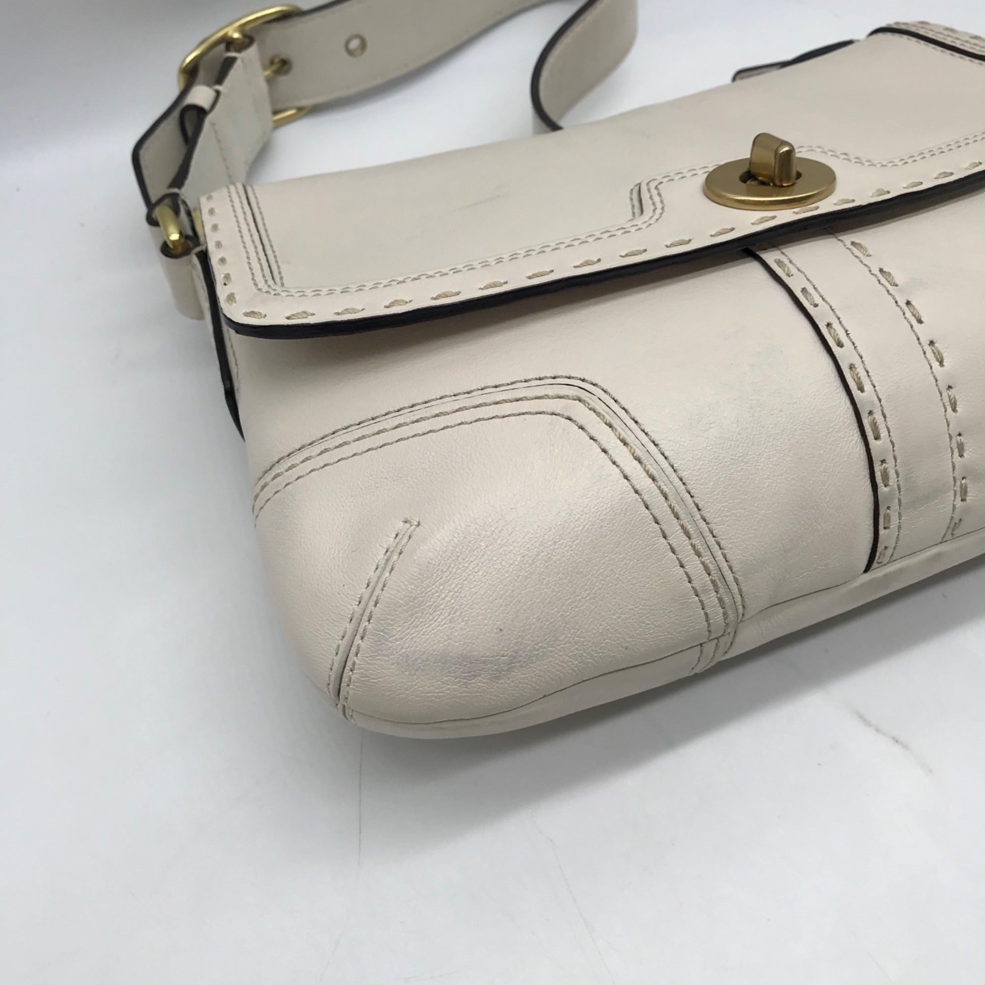 Coach White Leather Hampton Small Shoulder Bag