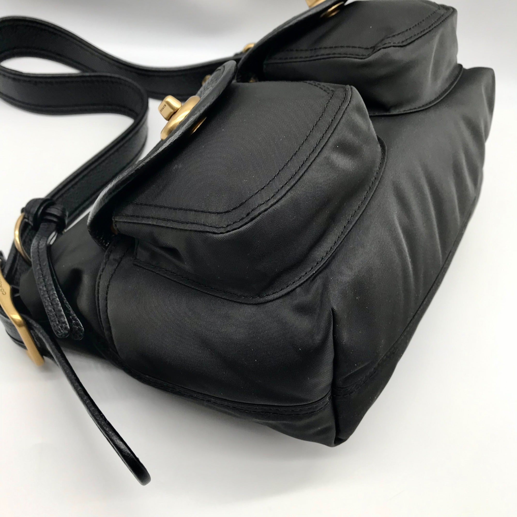 Coach Black Nylon Cargo Shoulder Bag With Interior Vintage Rose Print 3135