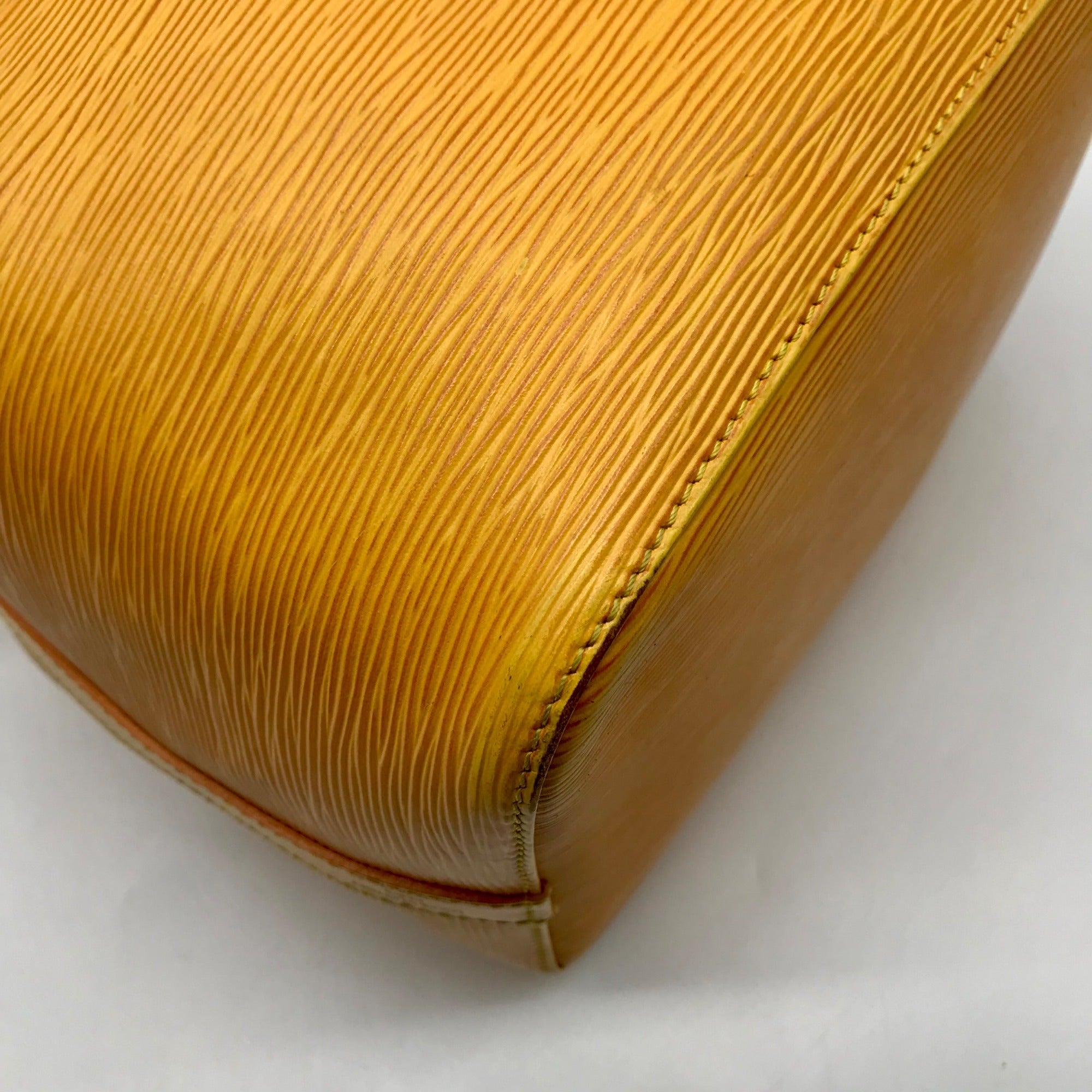 Louis Vuitton Yellow Epi Leather Vintage Petit Noé Shoulder Bag