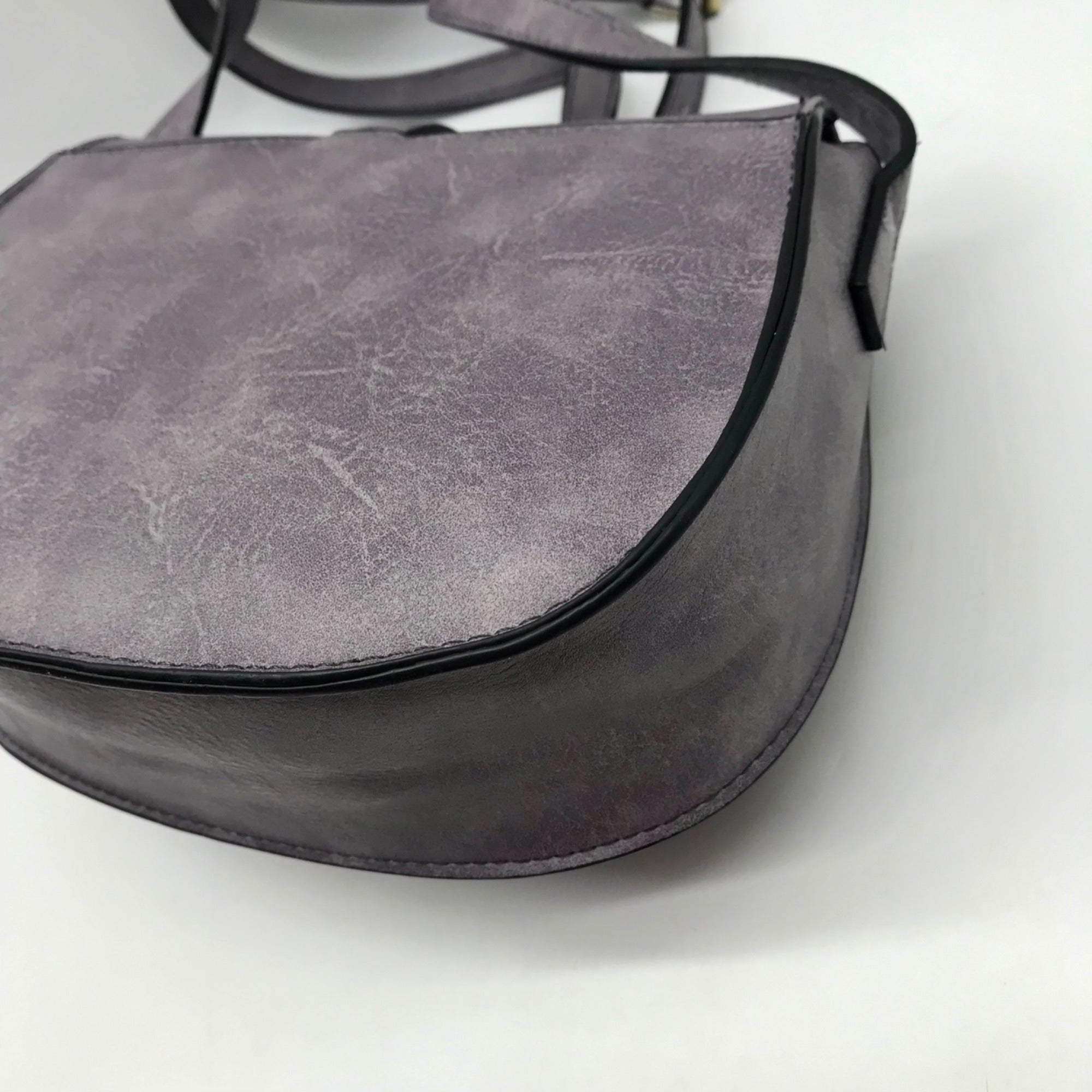 Afkomst Purple Vegan Leather Saddle Crossbody