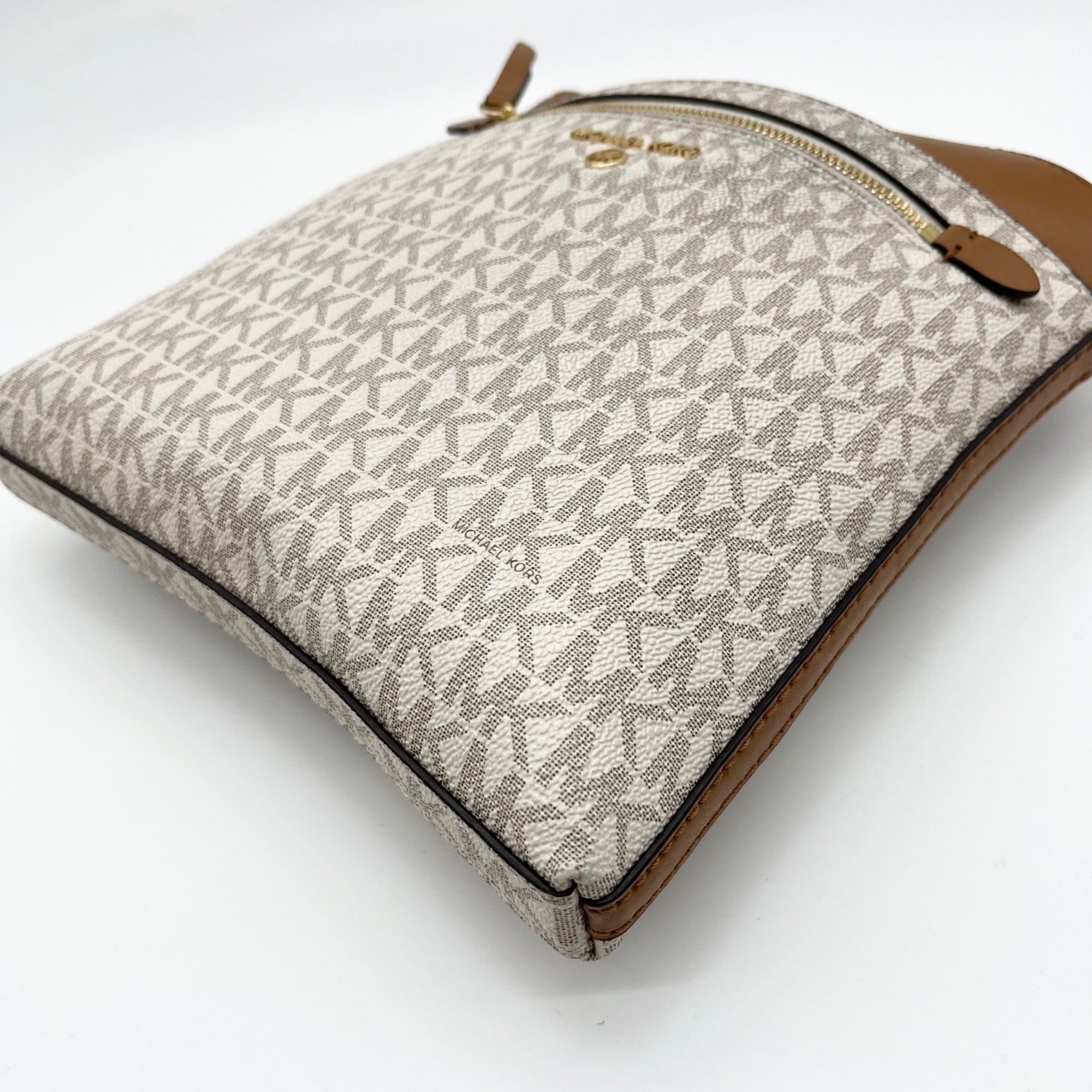 Michael Kors Vanilla And Acorn Coated Canvas Jet Set Charm North South Crossbody Bag