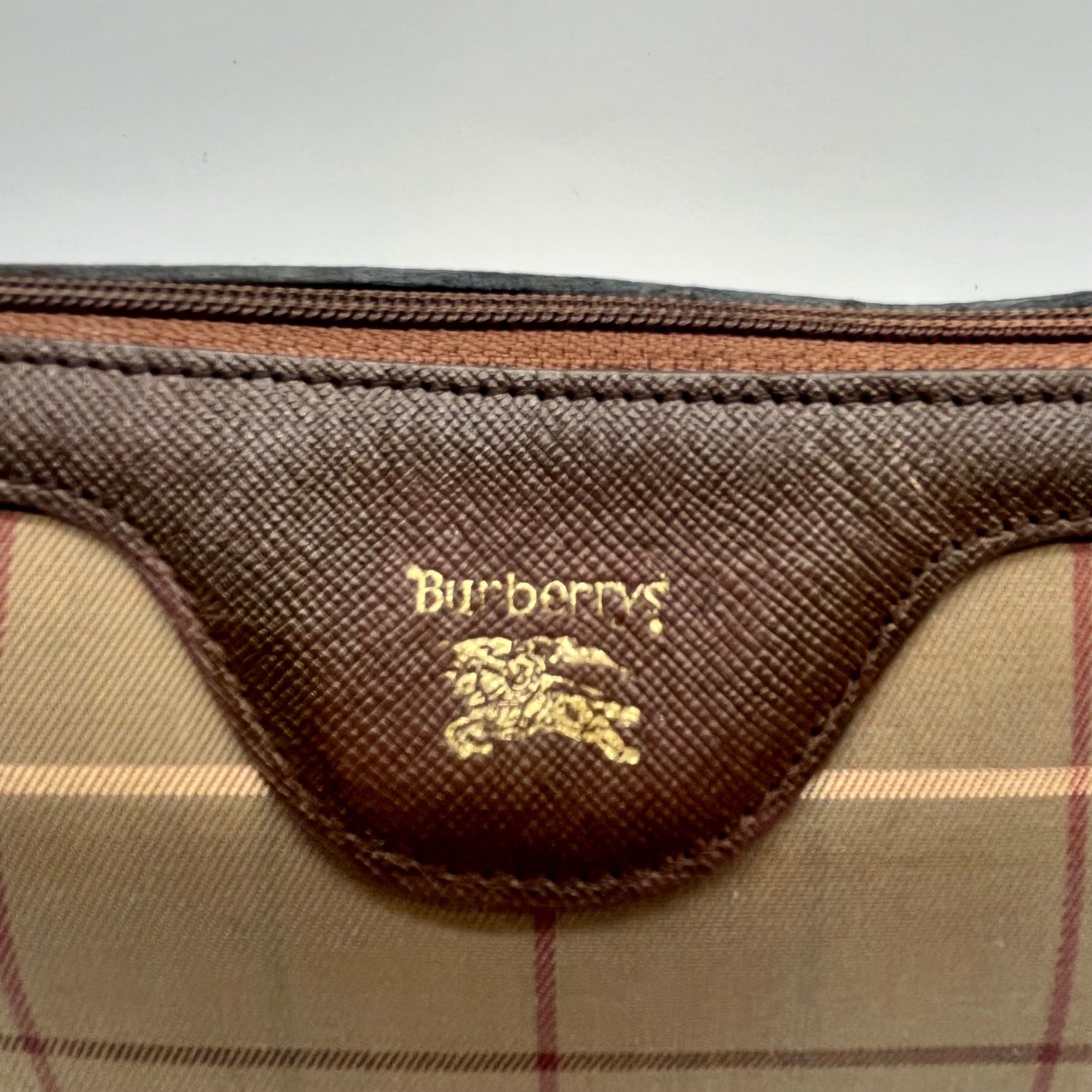 Burberrys Vintage Nova Check Canvas Zip Pouch