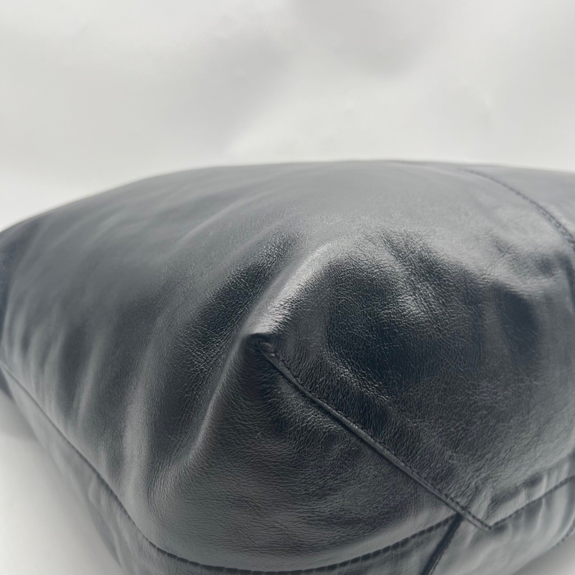 Arezzo Black Leather Shoulder Bag