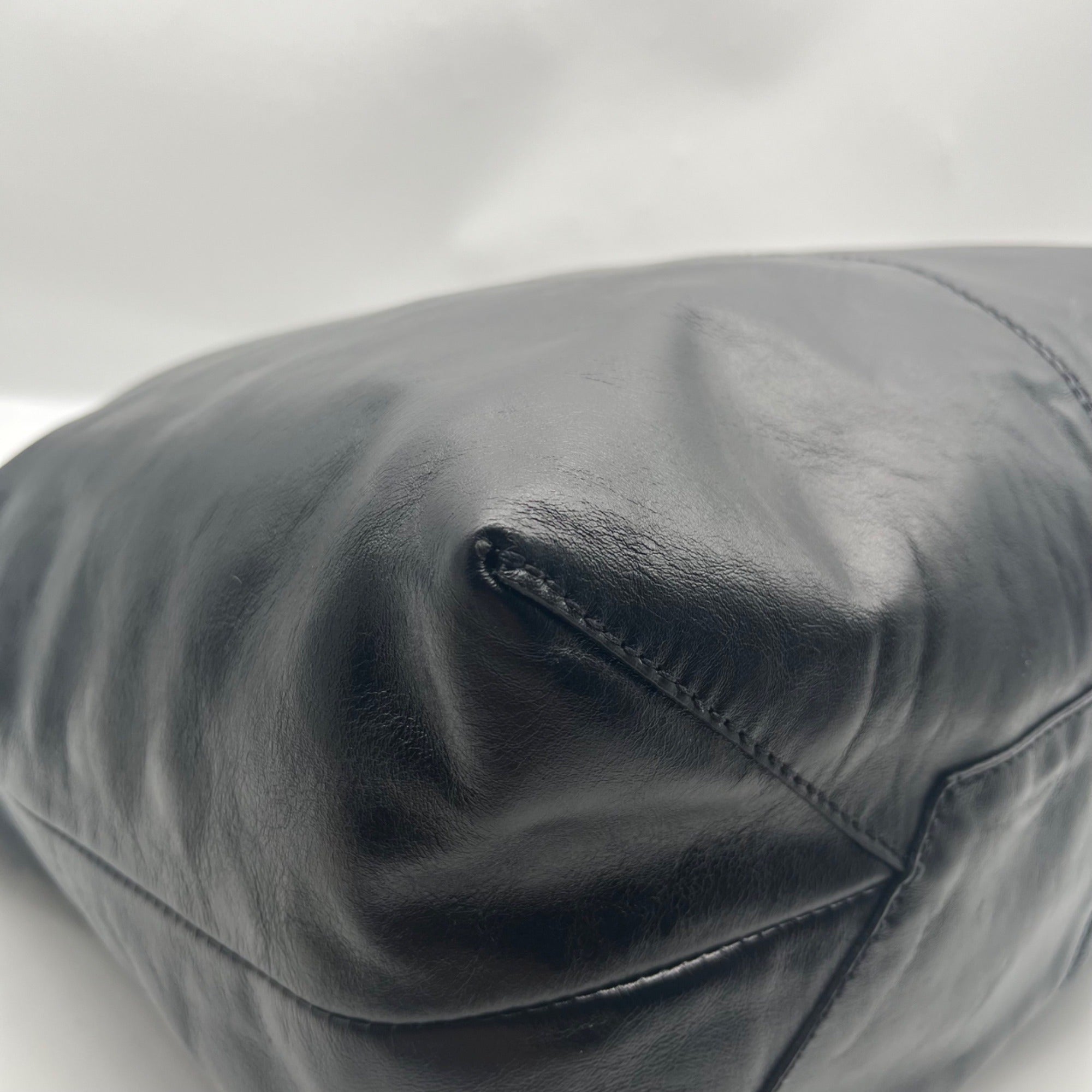 Arezzo Black Leather Shoulder Bag