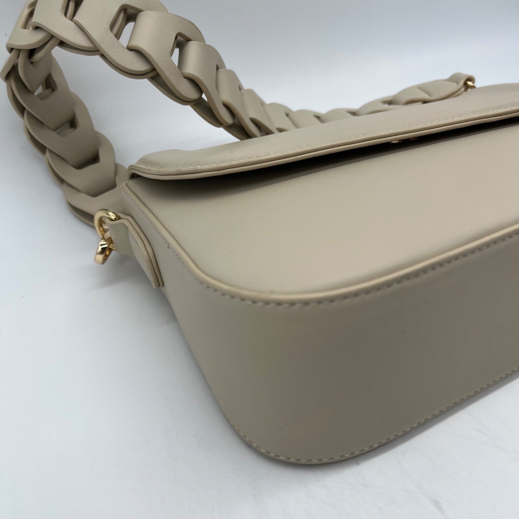 MMS Beige Leather Shoulder Bag