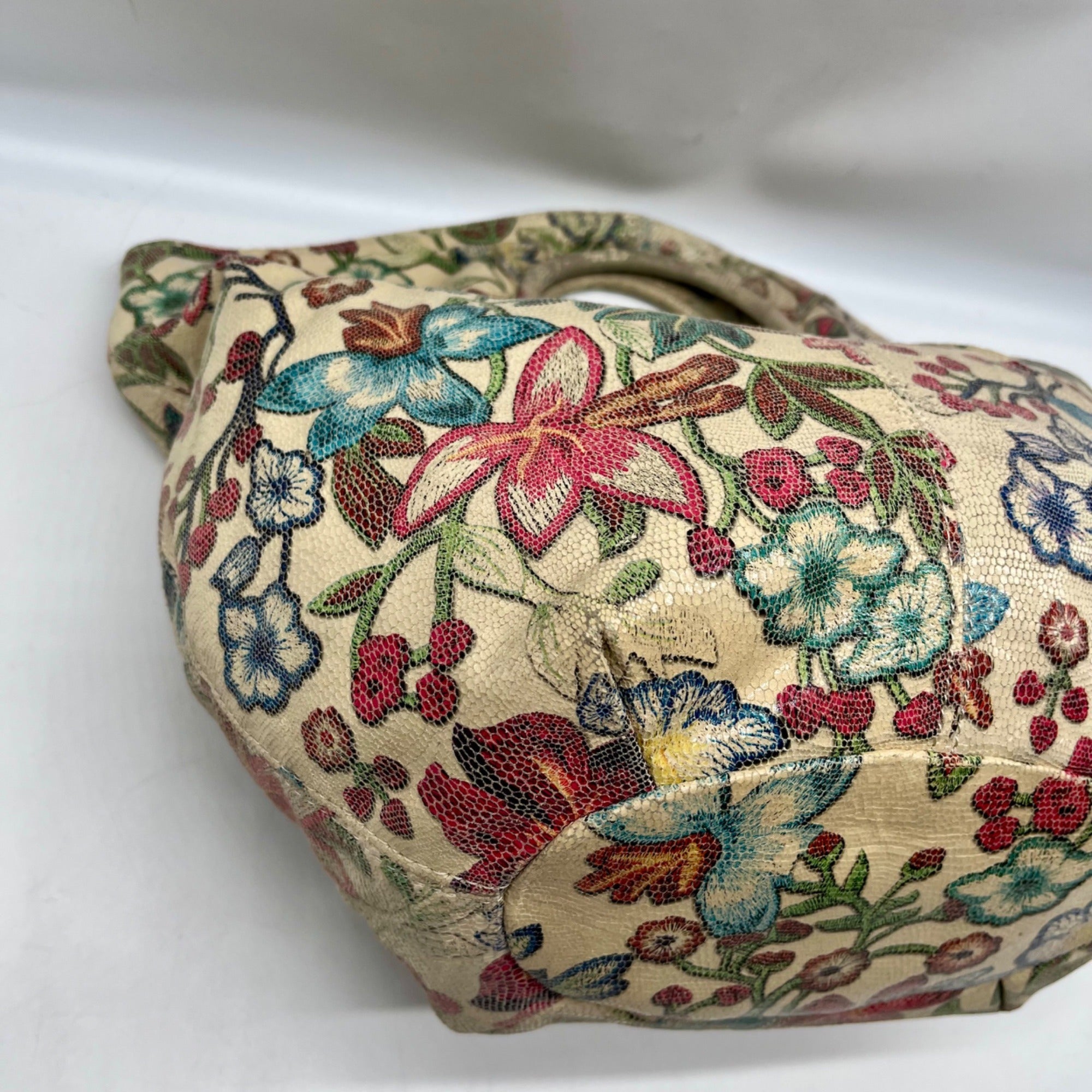 Hobo Multicolor Floral Convertible Bangle Satchel Bag