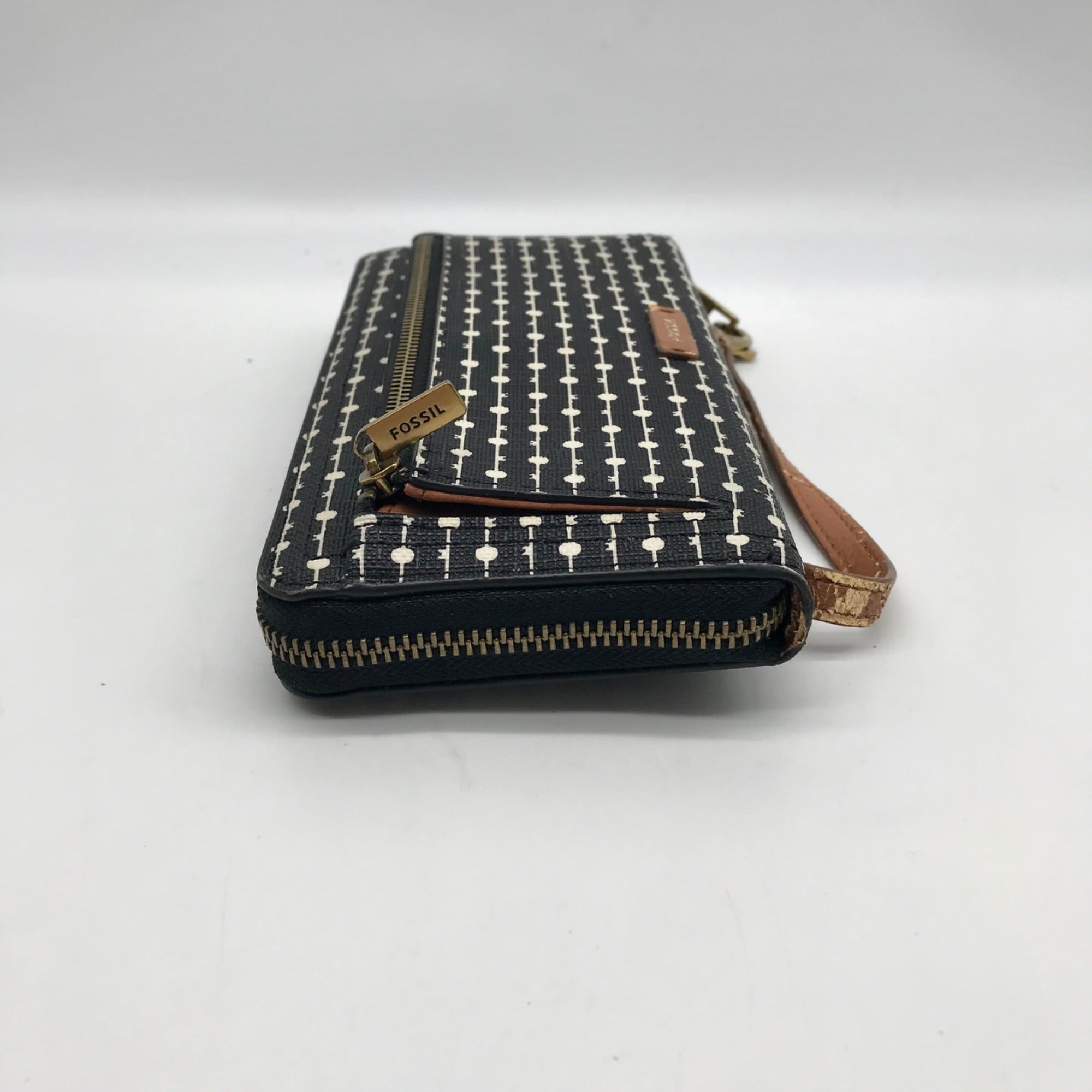Fossil Black And White Patterned Leather RFID Logan Wallet
