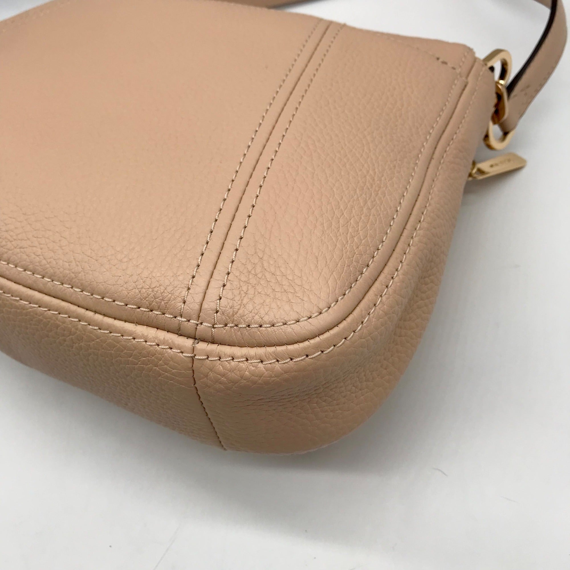 Michael Kors Light Pink Pebbled Leather Bedford Convertible Shoulder bag