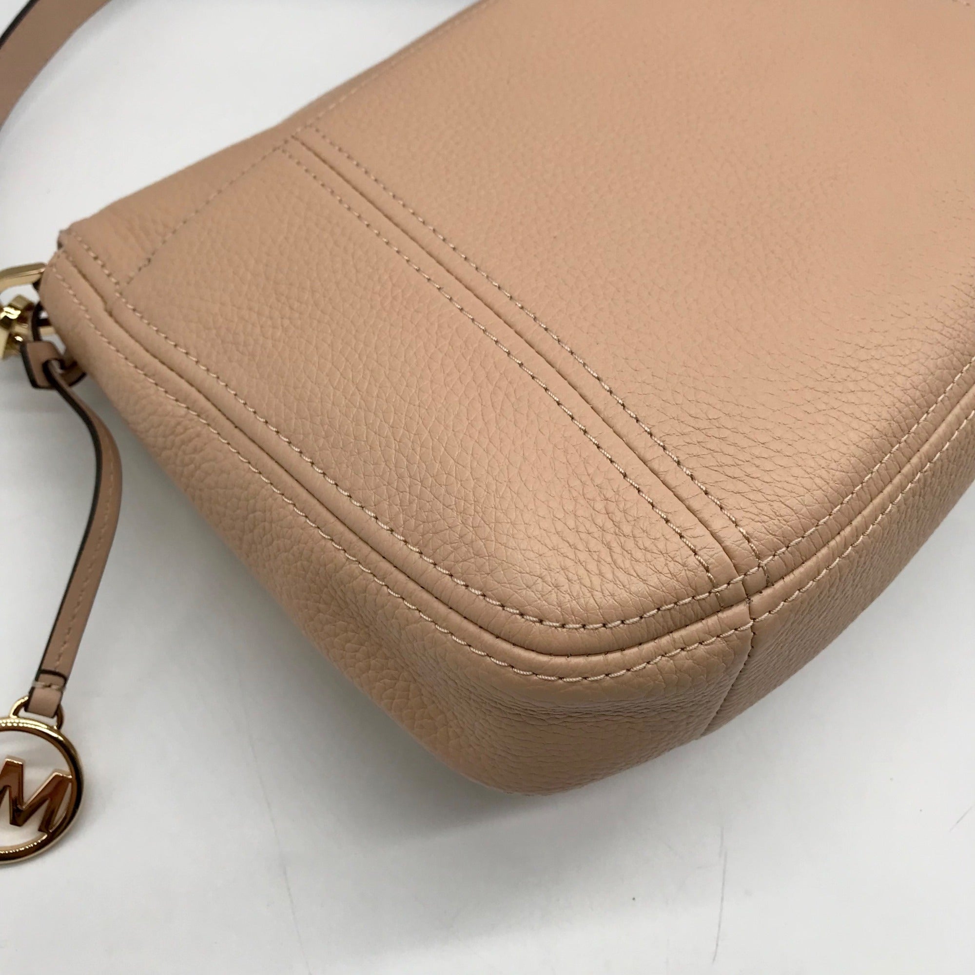 Michael Kors Light Pink Pebbled Leather Bedford Convertible Shoulder bag