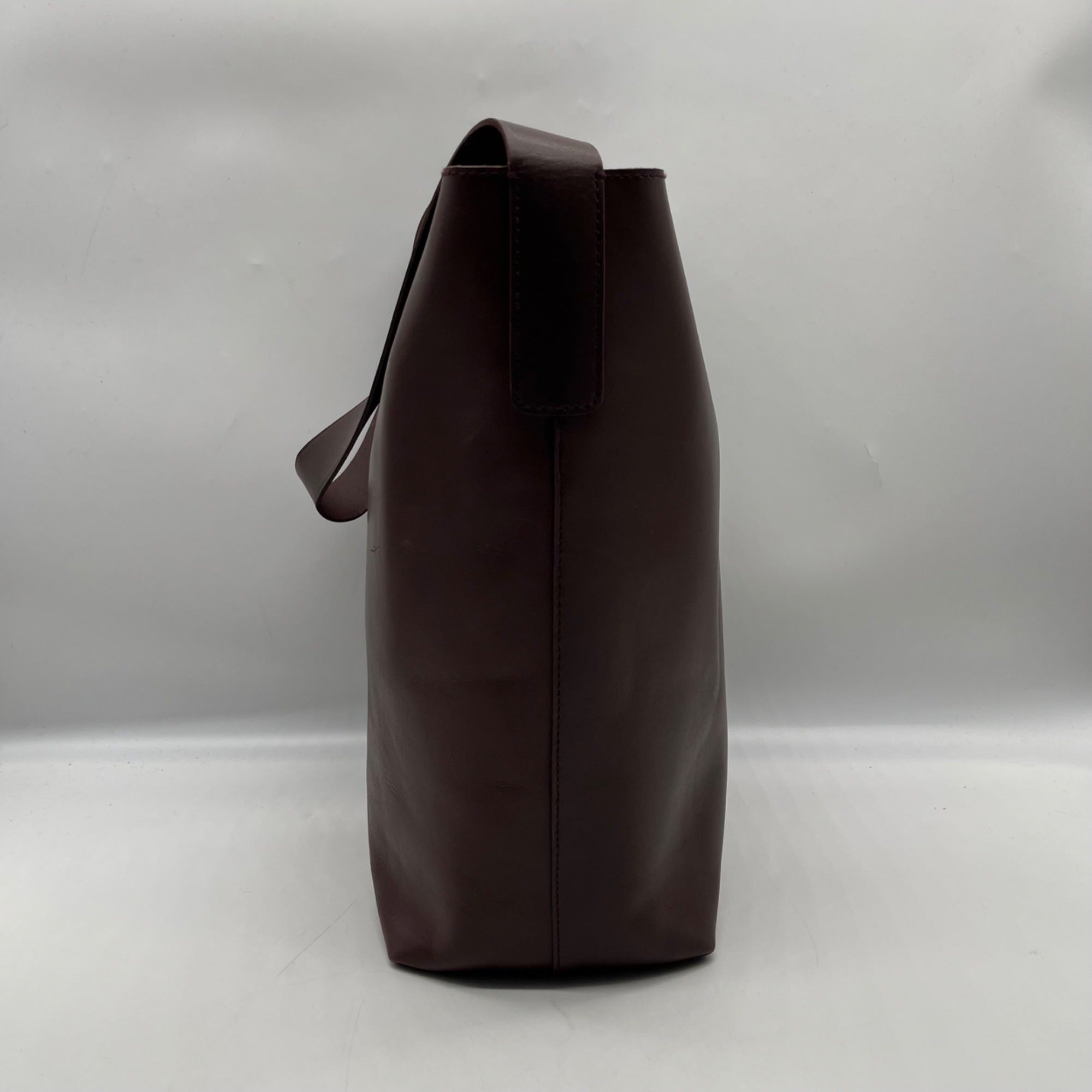 Madewell Essentials Burgundy Leather Tote
