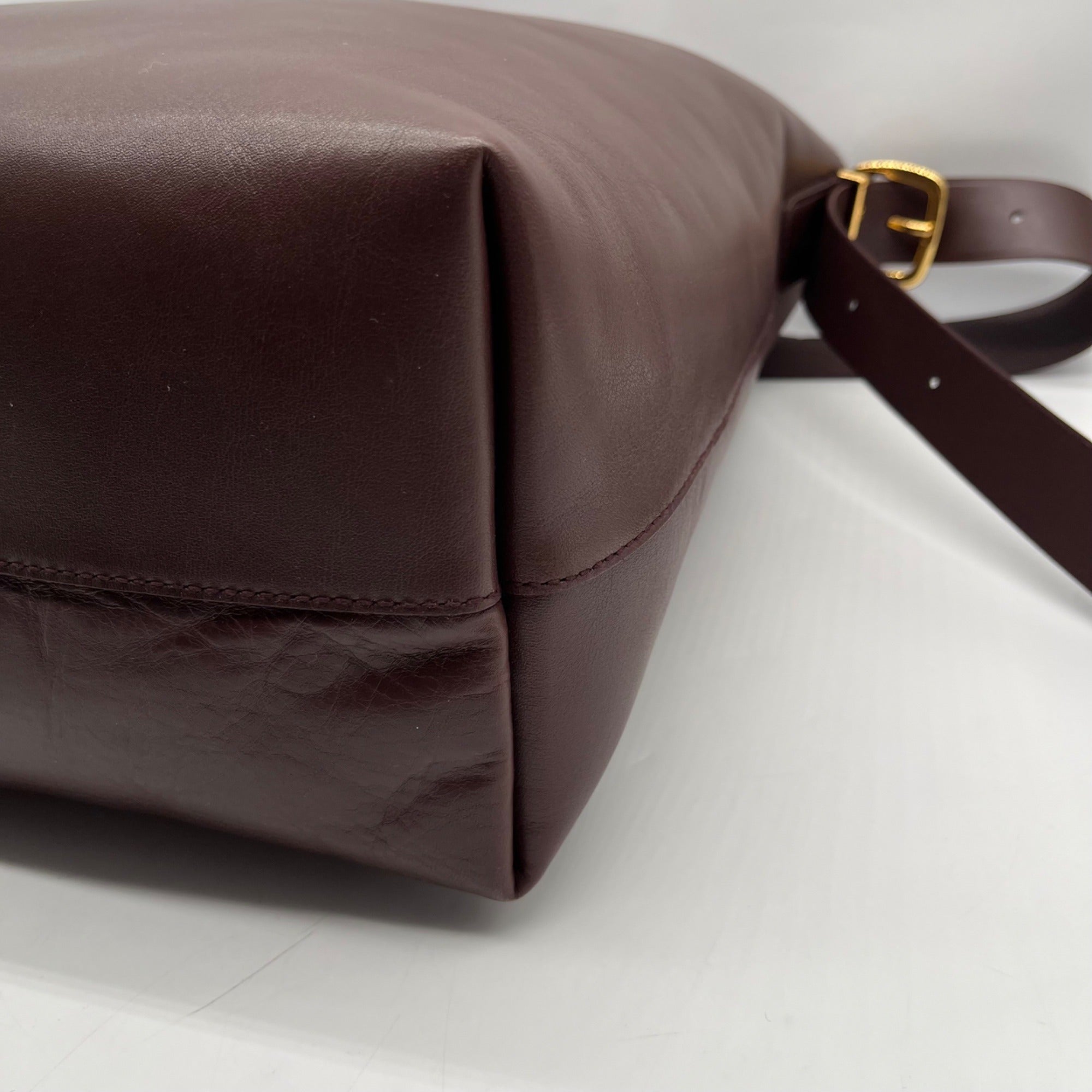 Madewell Essentials Burgundy Leather Tote