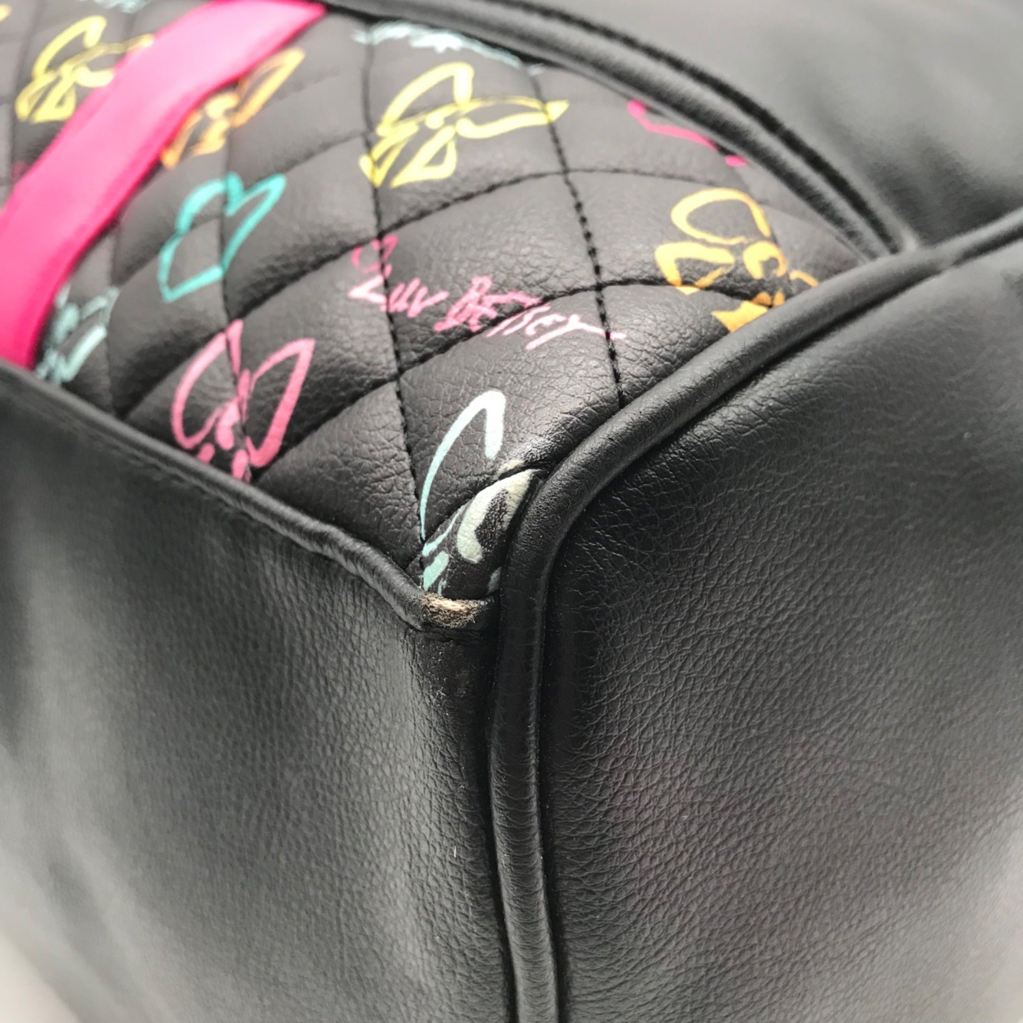 Betsy Johnson Black Quilted Leather Bow And Heart Duffel Bag With Pouch