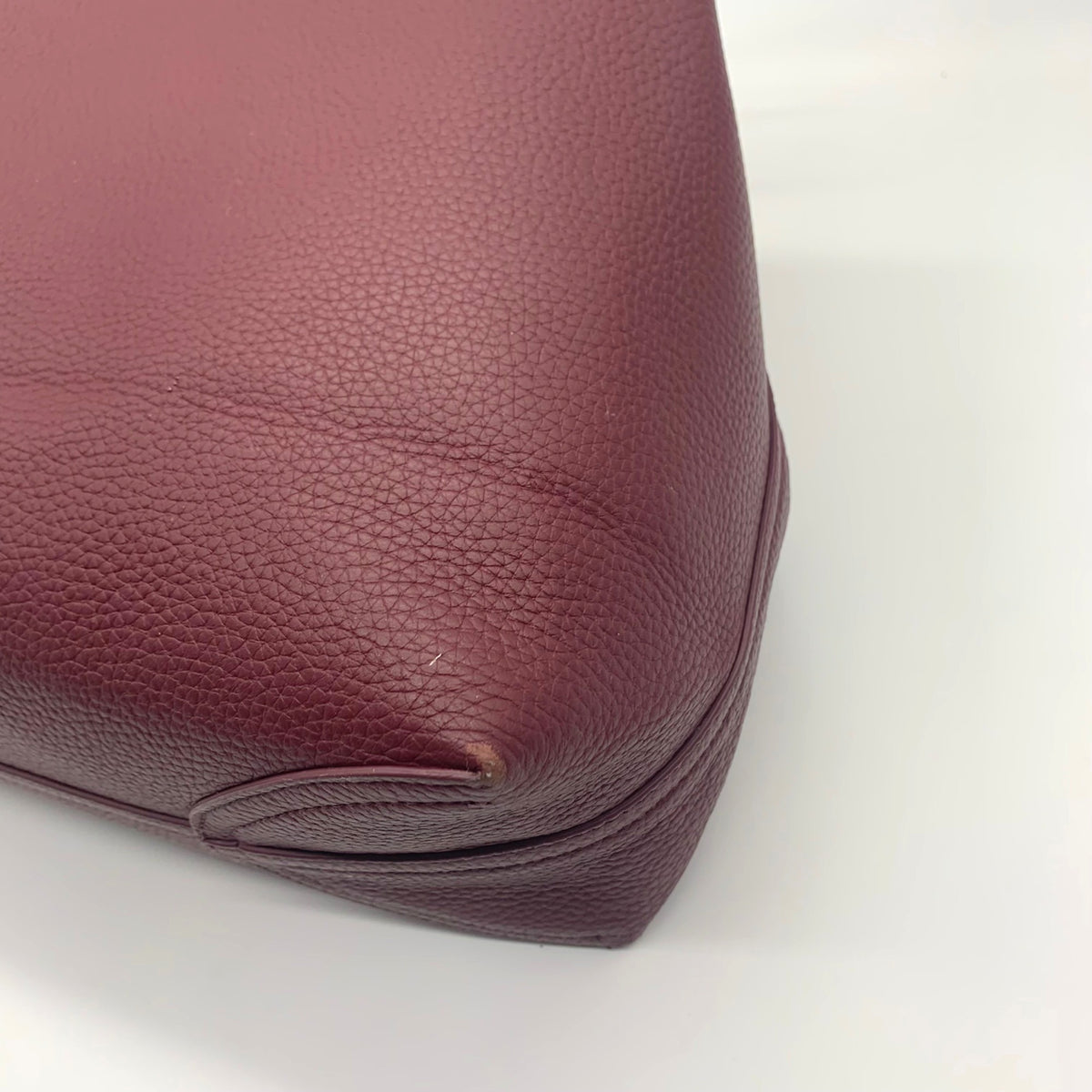 Draper James Wine Large Reversible Tote Bag and Pouch