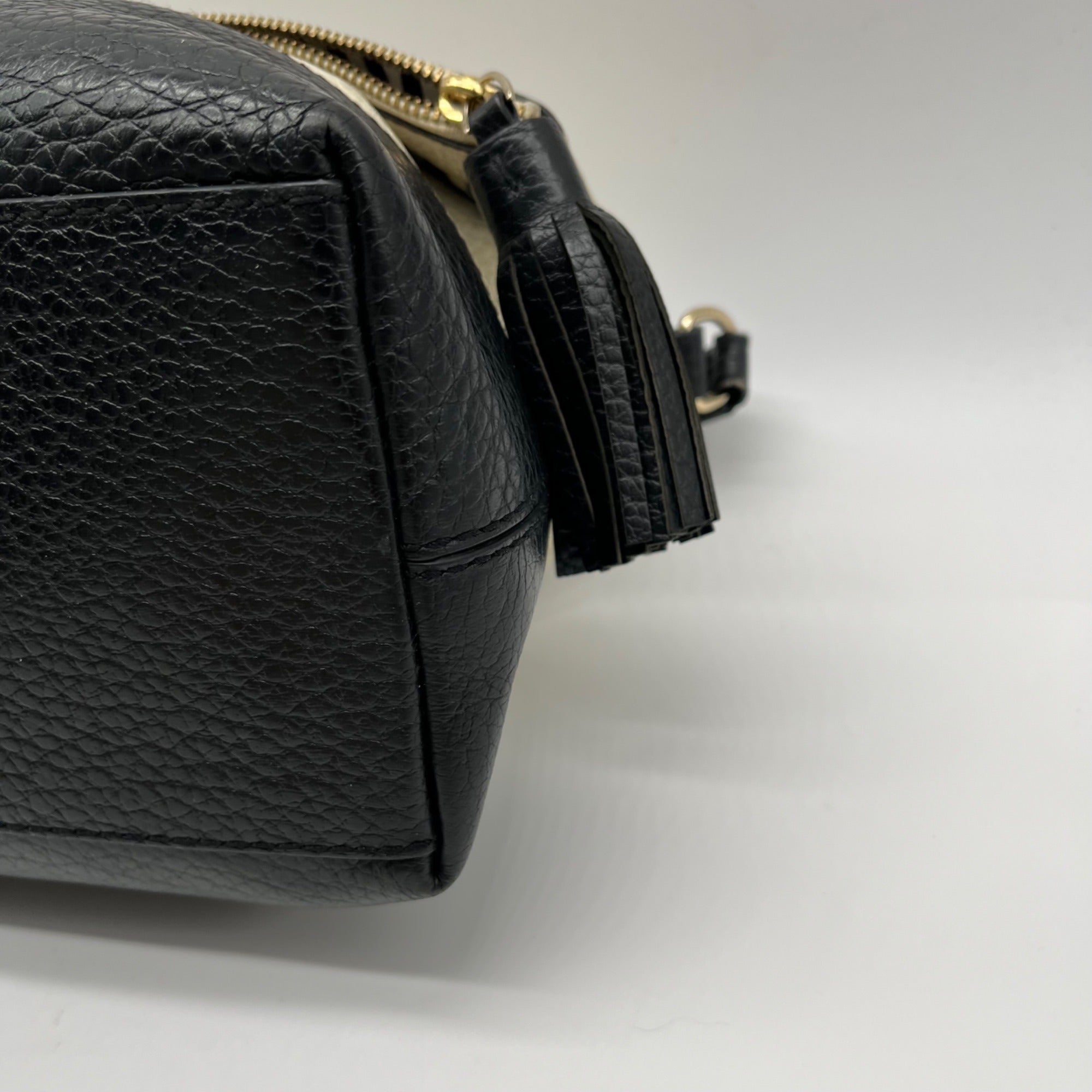 Kate Spade White Pebbled Leather Maria Porcelain Crossbody Bag