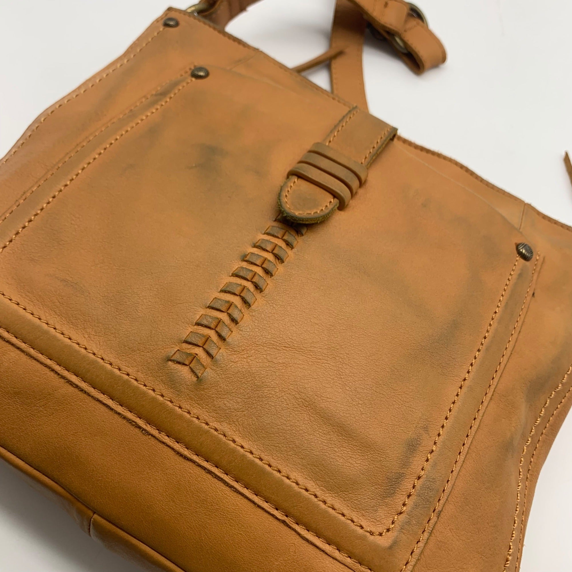 The Sak Tan Sunrise Heritage Leather Crossbody