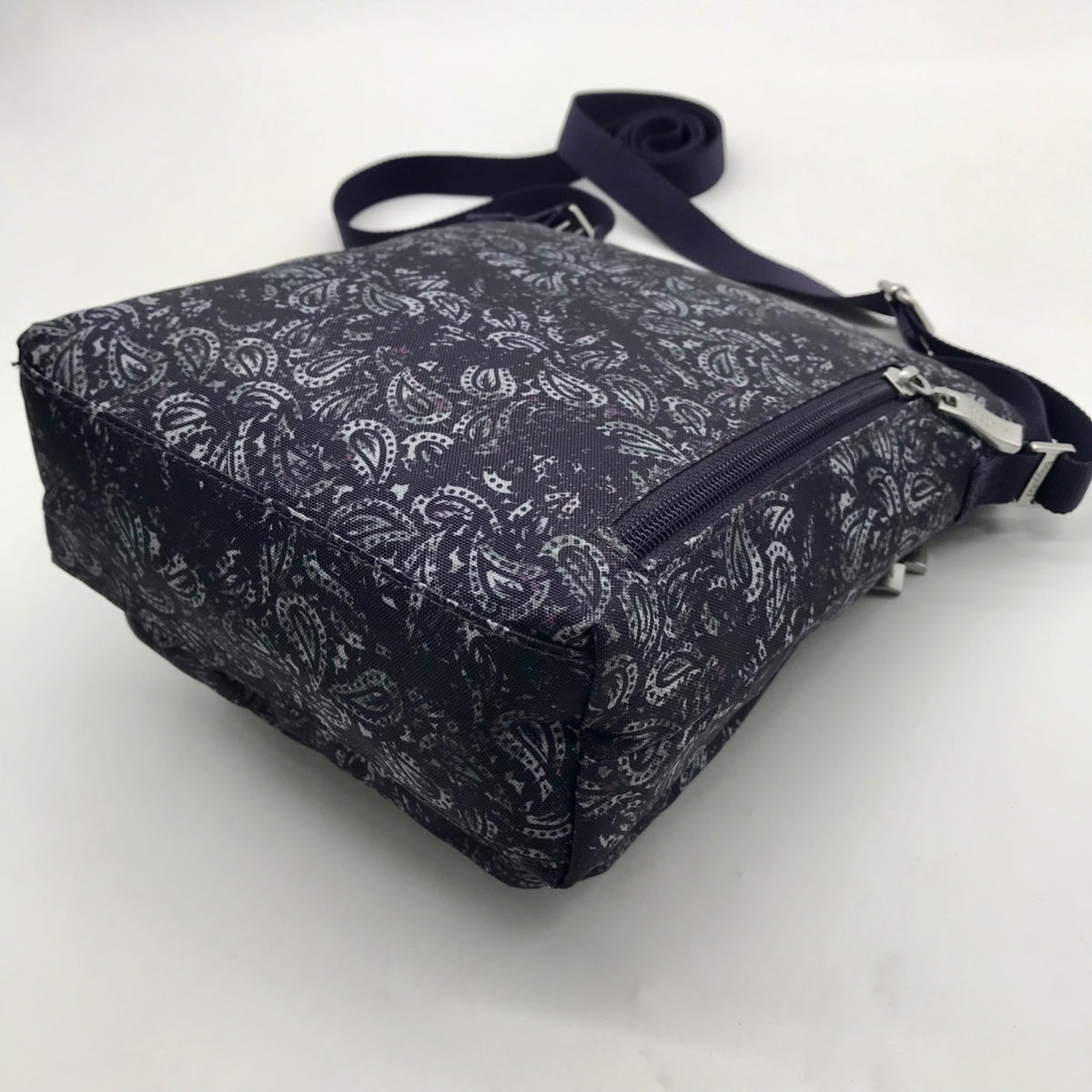 Baggallini Midnight Blossom Print Nylon Crossbody