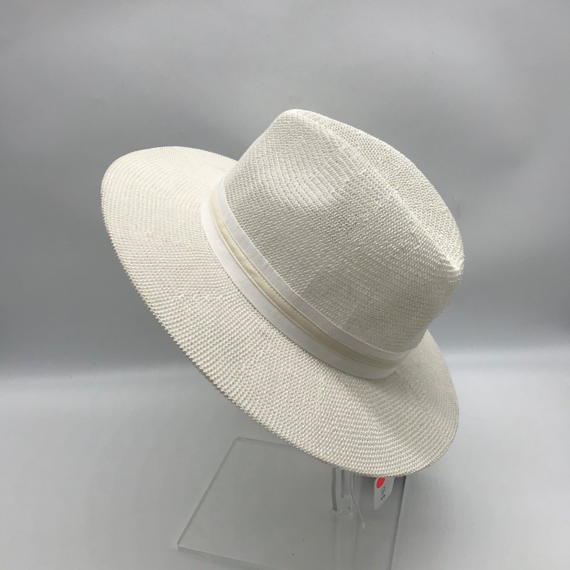 I.N.C. International Concepts White Knit Paper Panama Hat