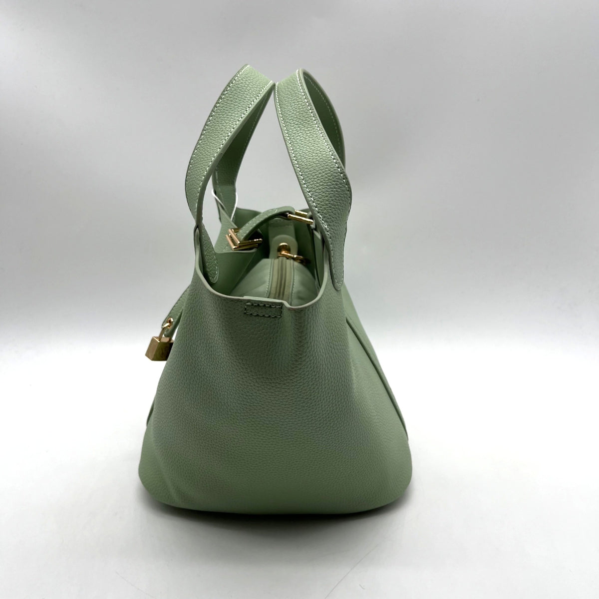 Valentino Orlandi Mint Green Pebbled Leather Bucket Bag