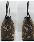 Coach Signature Reversible Medley Bouquet Print City Tote and Wristlet F32084