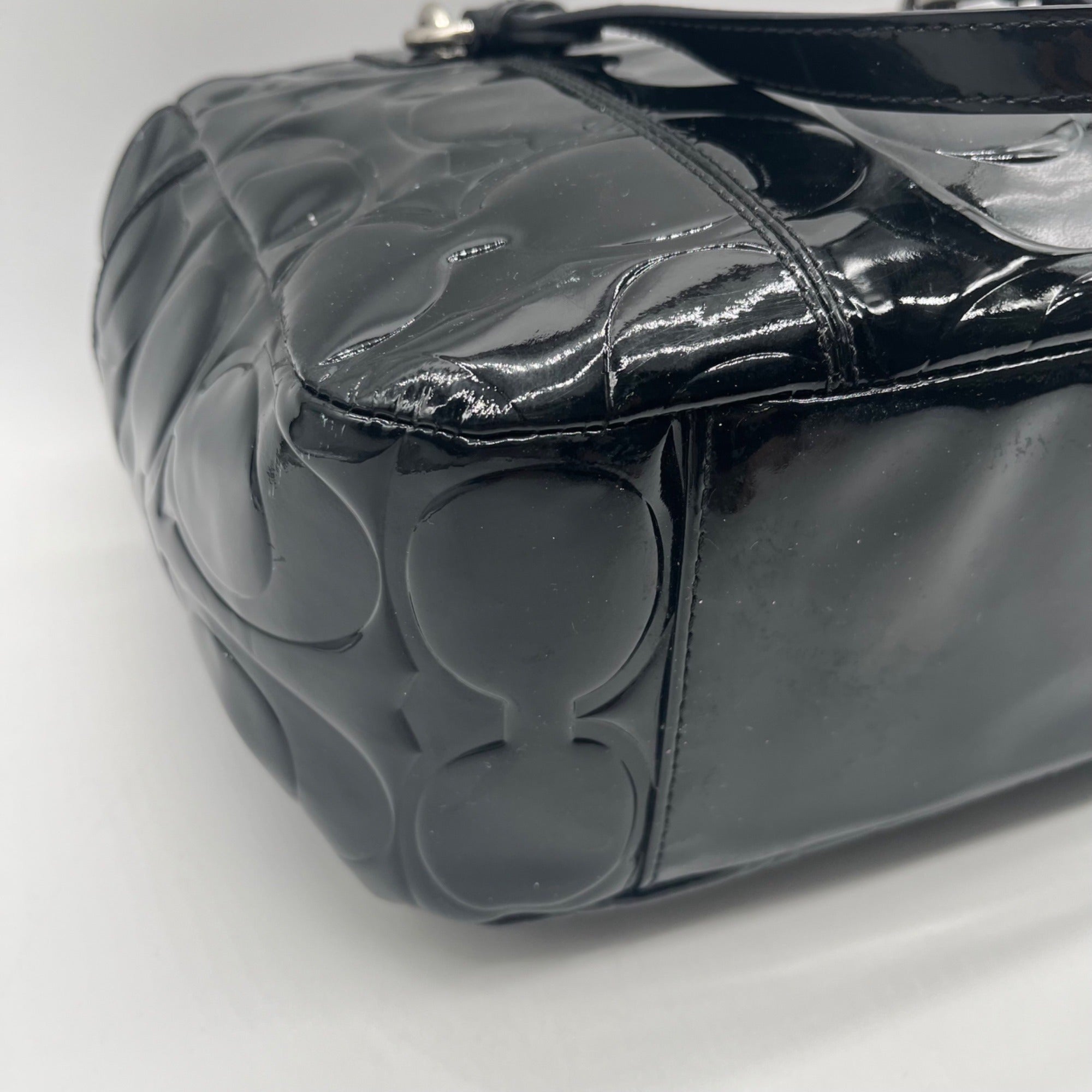 Coach Black Patent Leather Gallery Tote And Wallet-F17728