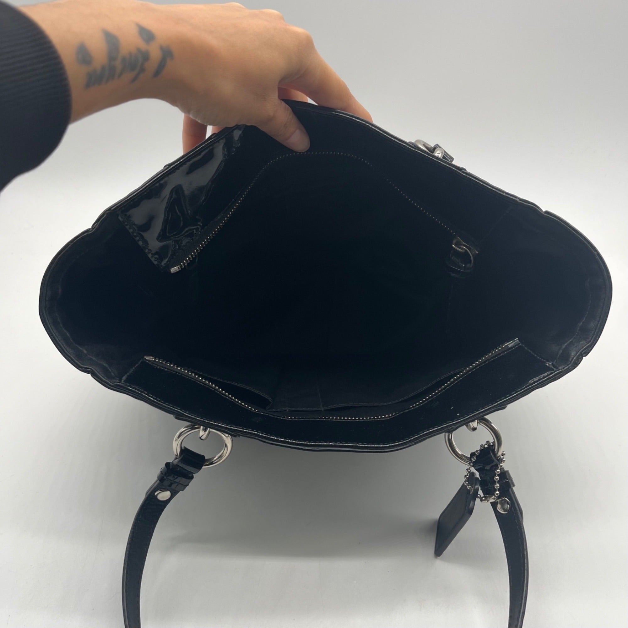 Coach Black Patent Leather Gallery Tote And Wallet-F17728