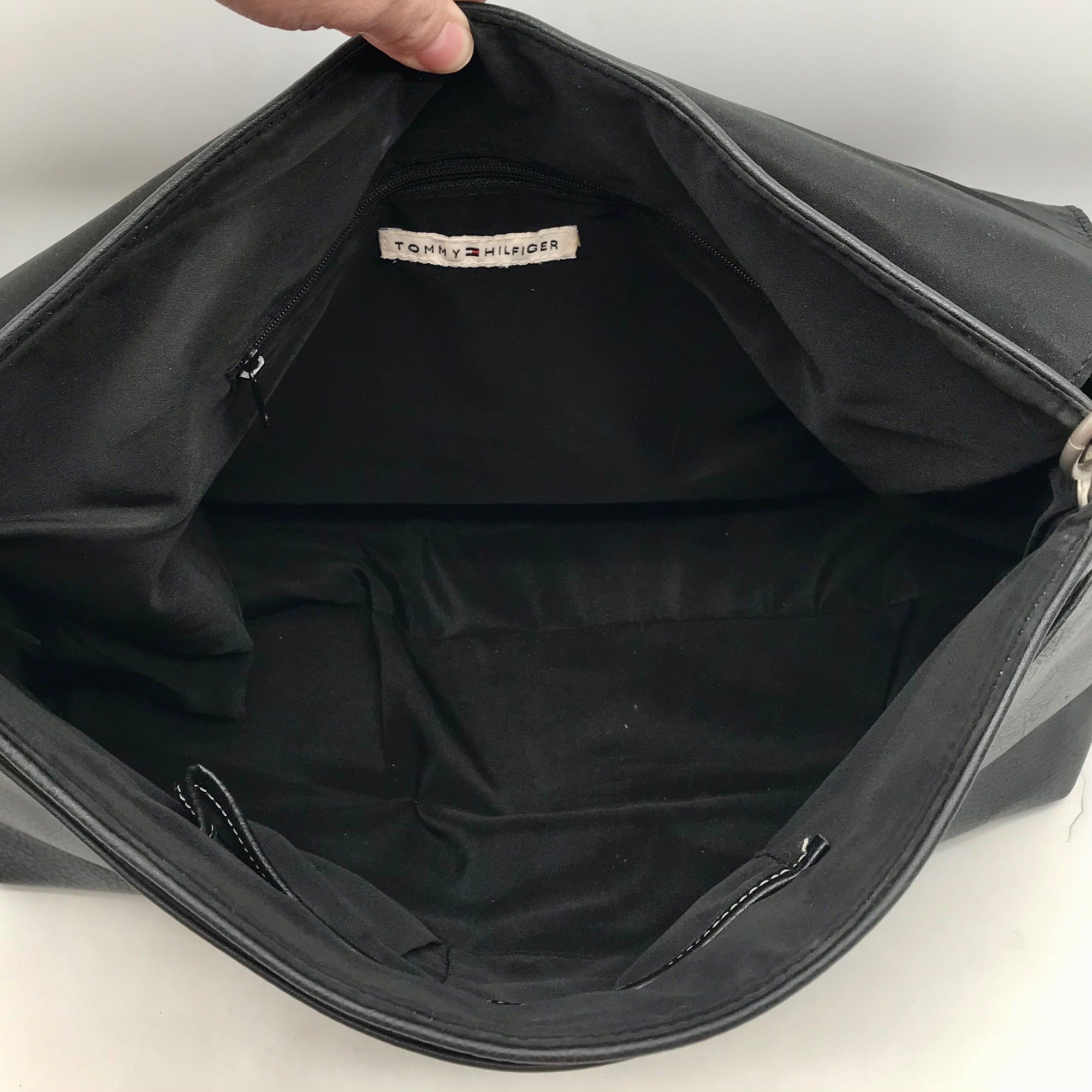 Tommy Hilfiger Black Leather Fold Over Messenger Bag