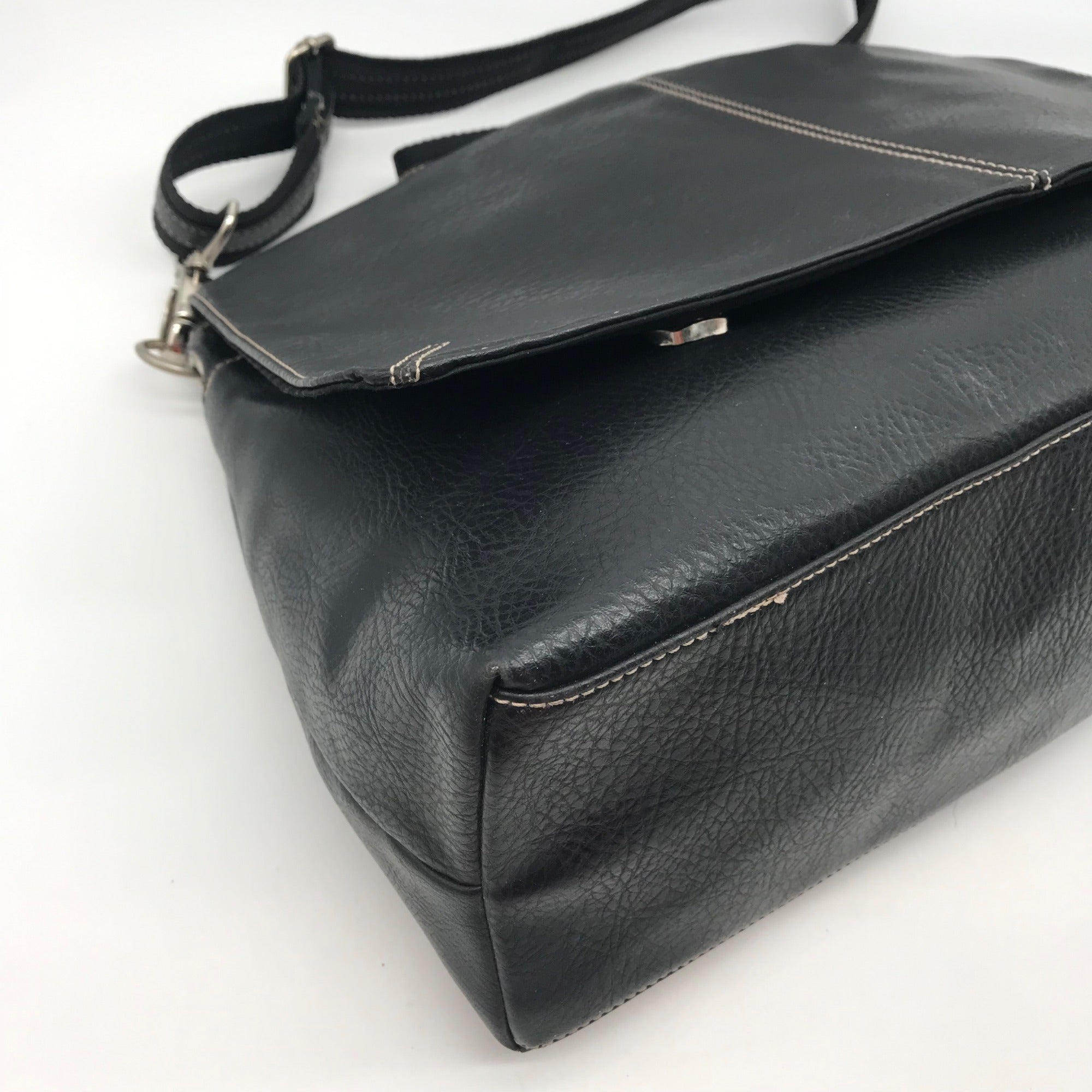Tommy Hilfiger Black Leather Fold Over Messenger Bag