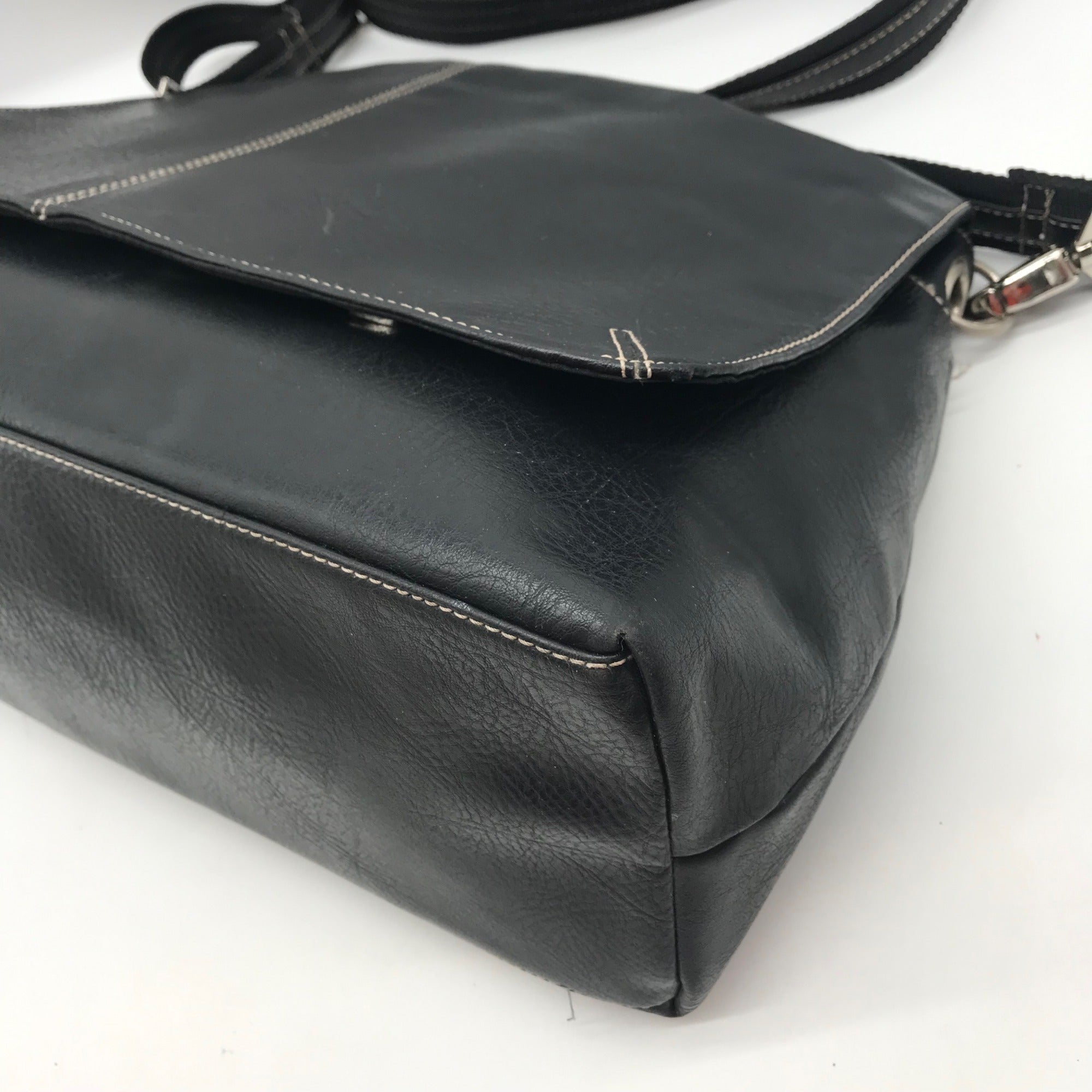Tommy Hilfiger Black Leather Fold Over Messenger Bag