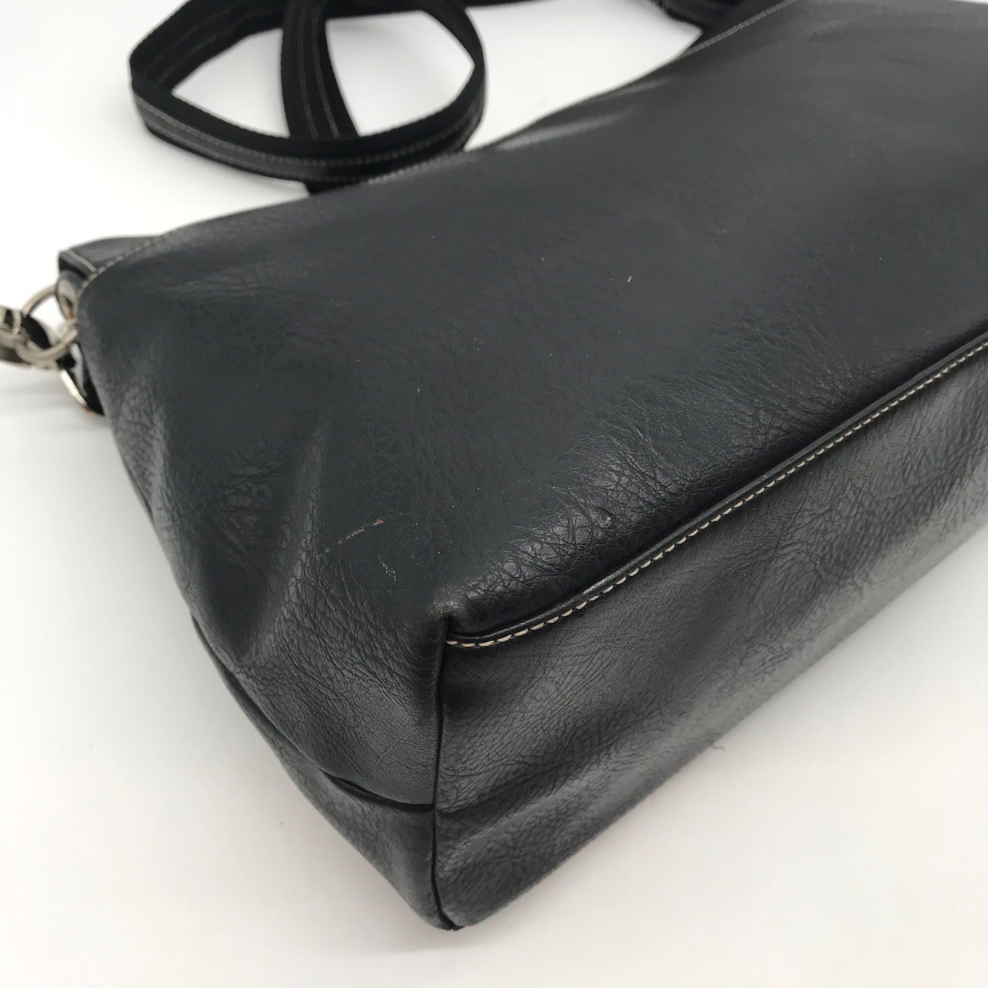 Tommy Hilfiger Black Leather Fold Over Messenger Bag