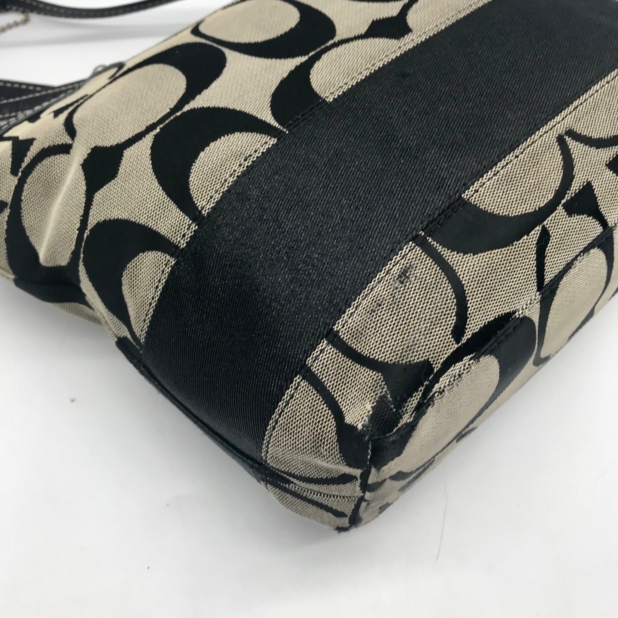 Coach Signature Black Canvas Tote Bag F15112