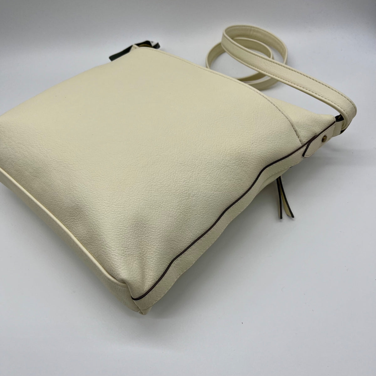 Style &amp; Co Hudsonn Beige Faux Leather Crossbody
